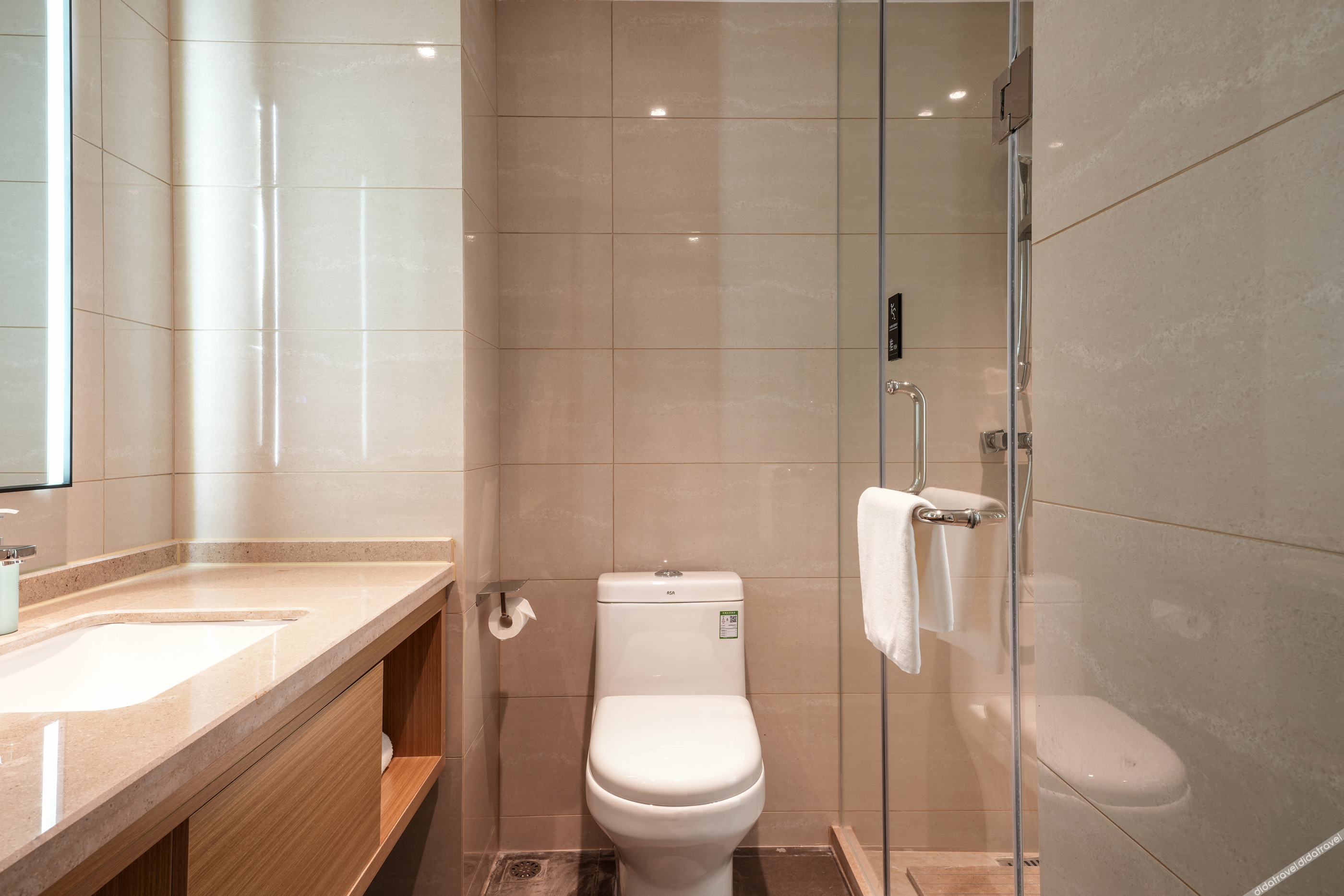 City Comfort Inn Hotel (Wuhan Fozuling Gaoxin Si Road) 2*
