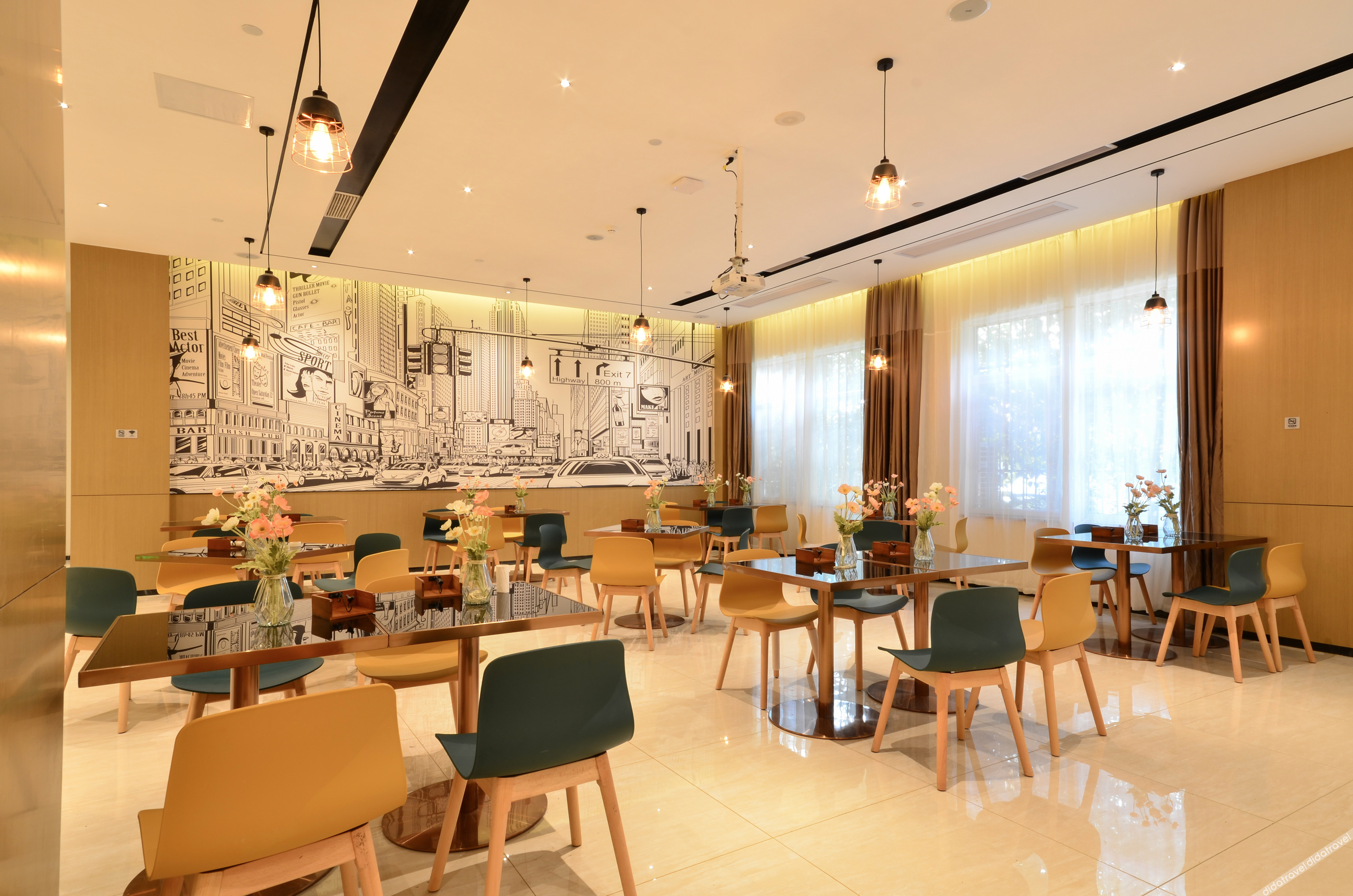 City Comfort Inn Hotel (Wuhan Fozuling Gaoxin Si Road) 2*