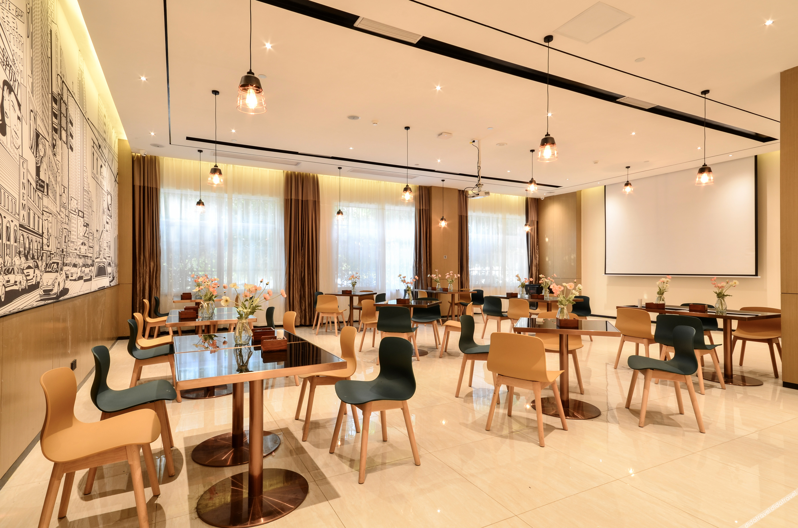 City Comfort Inn Hotel (Wuhan Fozuling Gaoxin Si Road) 2*