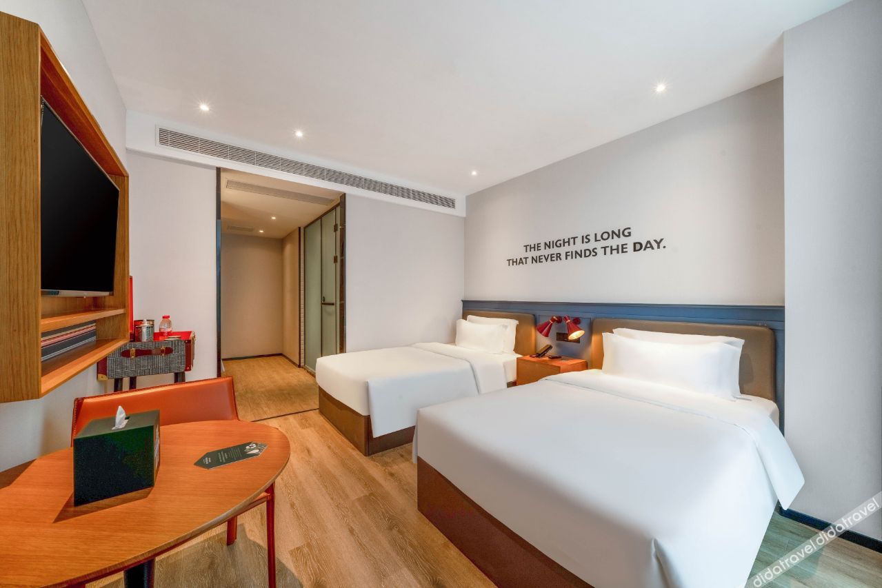 City Comfort Premier Hotel (Nanjing Normal University Xianlin University Town Branch) 2*