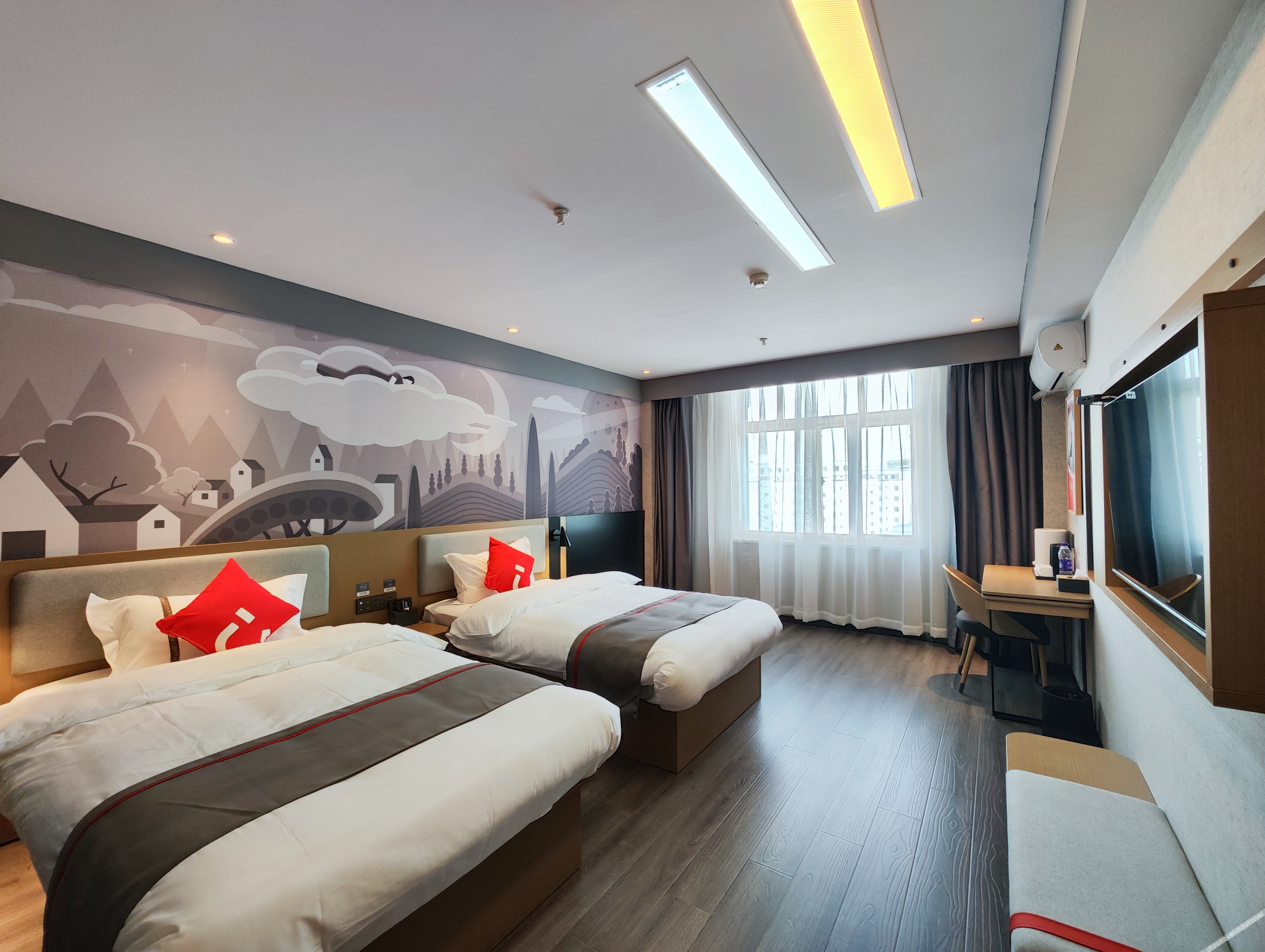 Shankee Hotel (Gesang Road Shannan Long Distance Passenger Transport Terminal) 2*