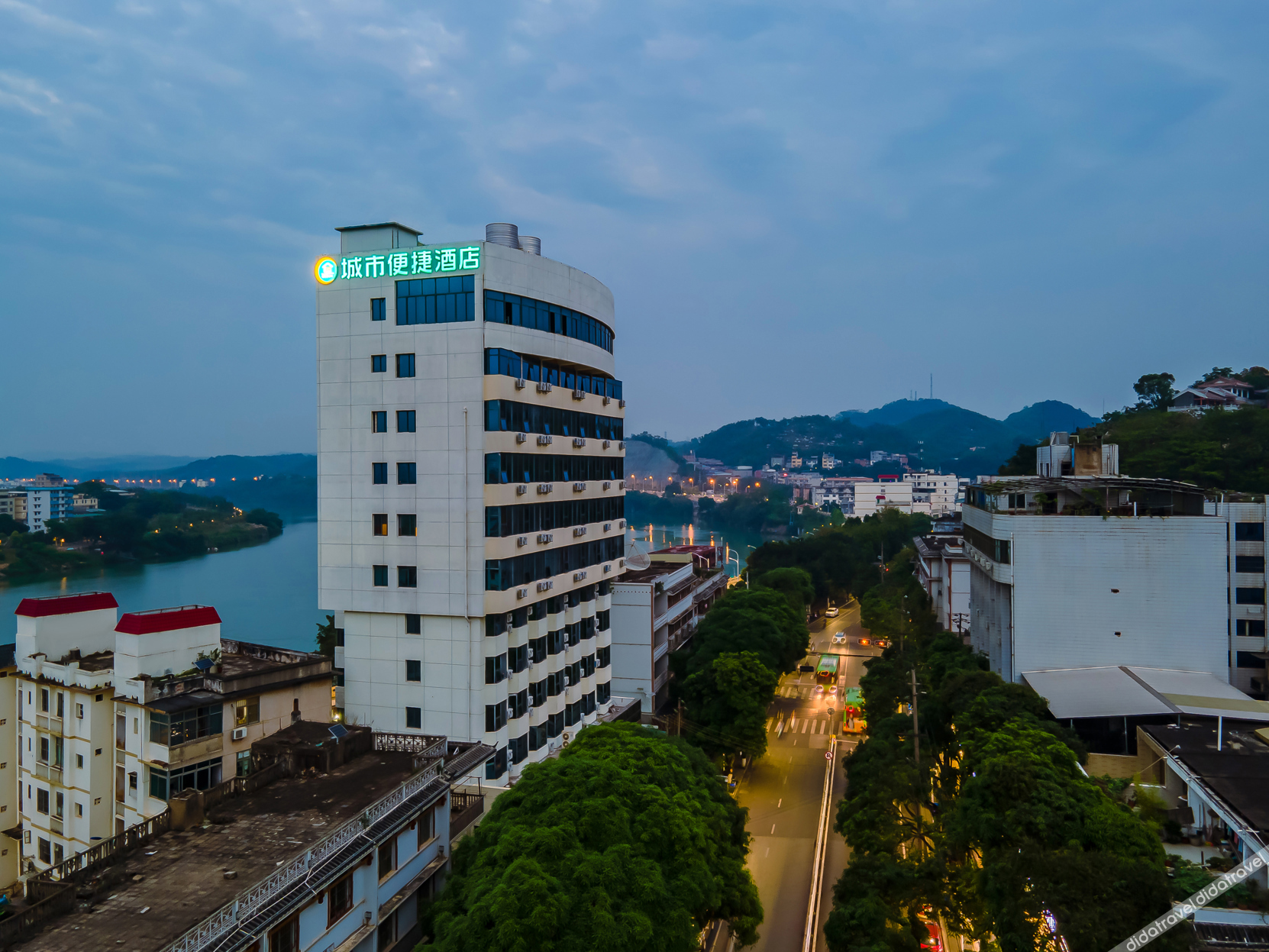 City Comfort Inn Hotel Nanning Yongning Garden Expo Park 2*