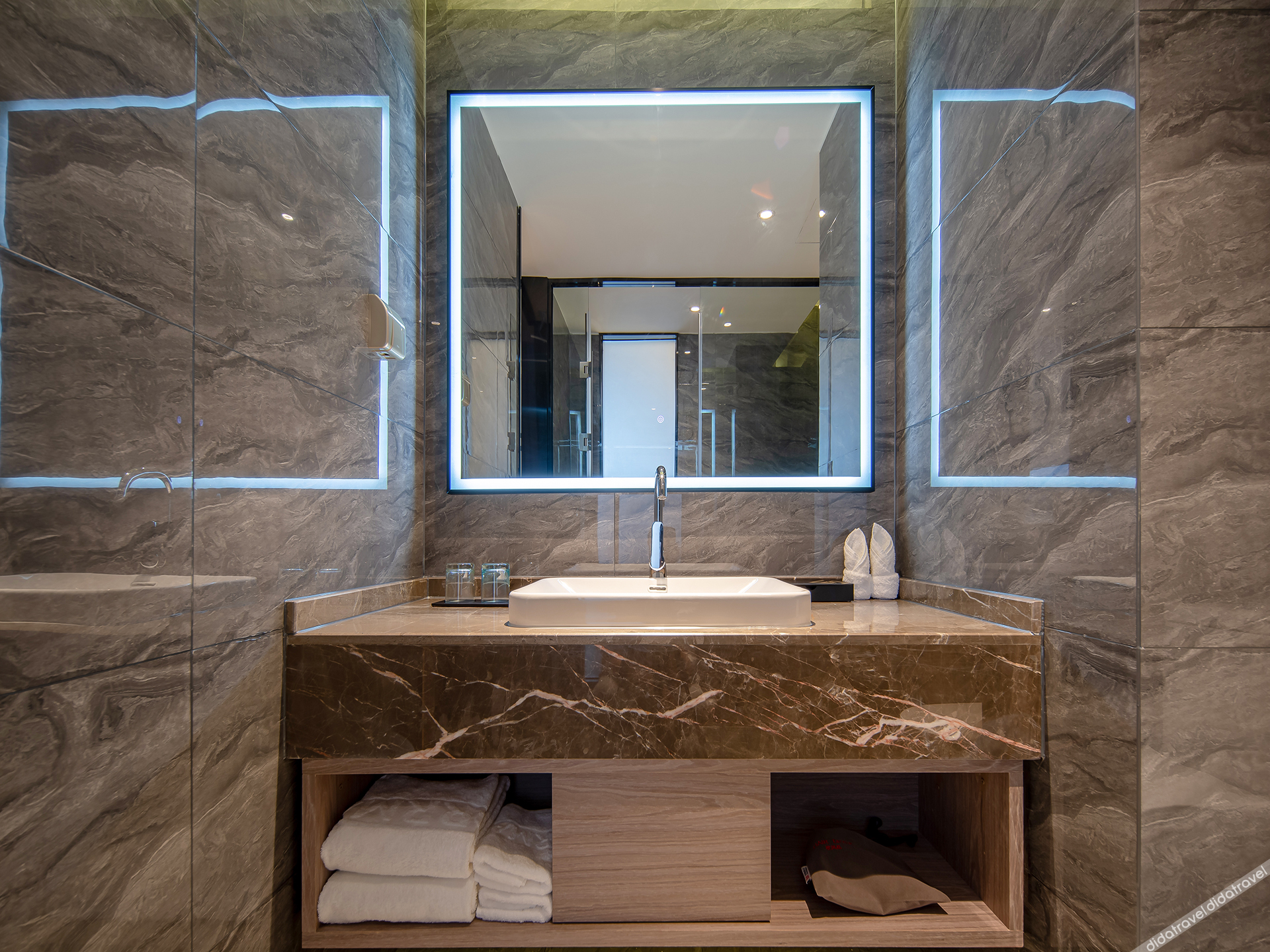 Borrman Hotel (Nanning Wuming) 3*