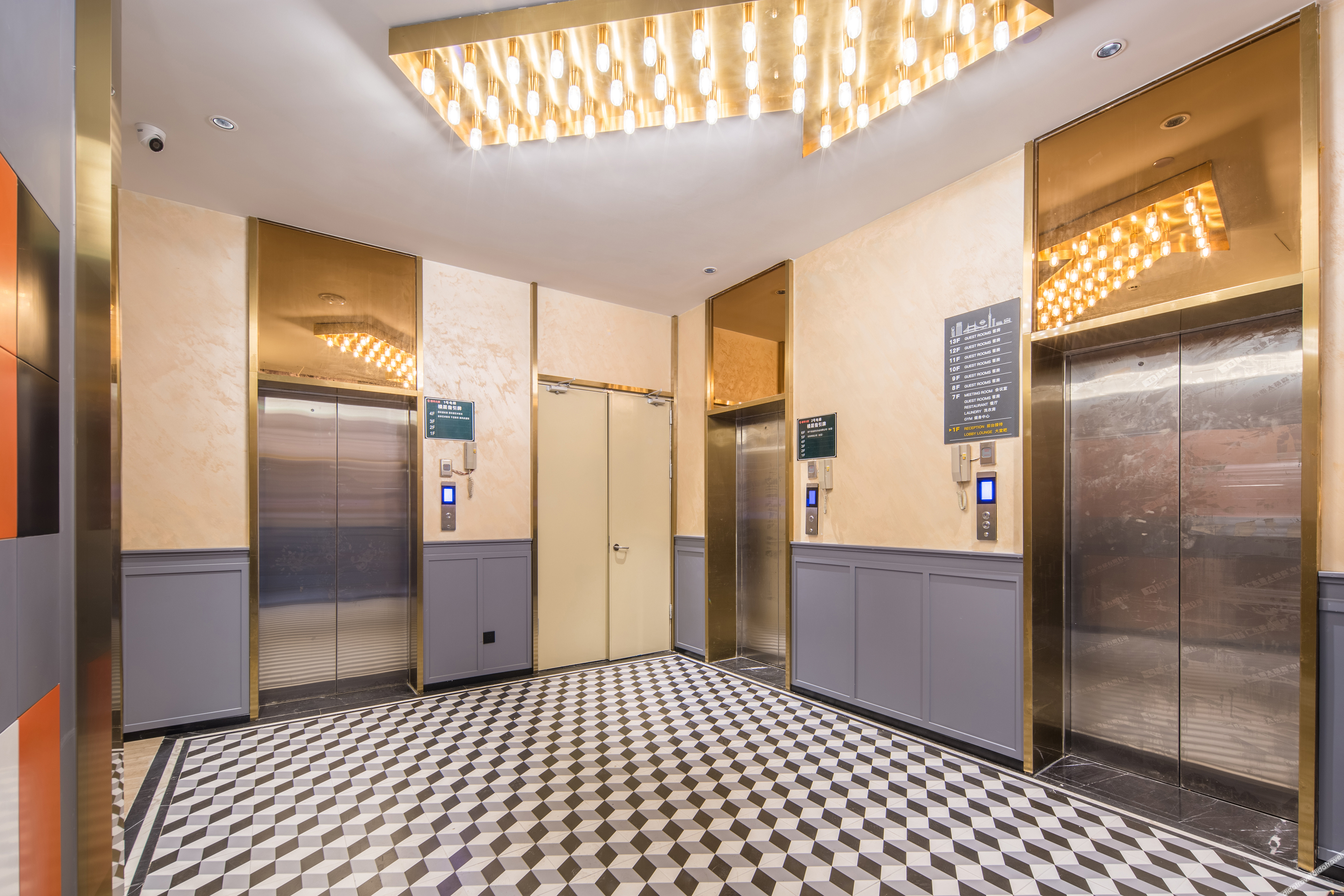 GTComfort Premier Hotel (Nanning Guangxi University Zoo Subway Station) 3*