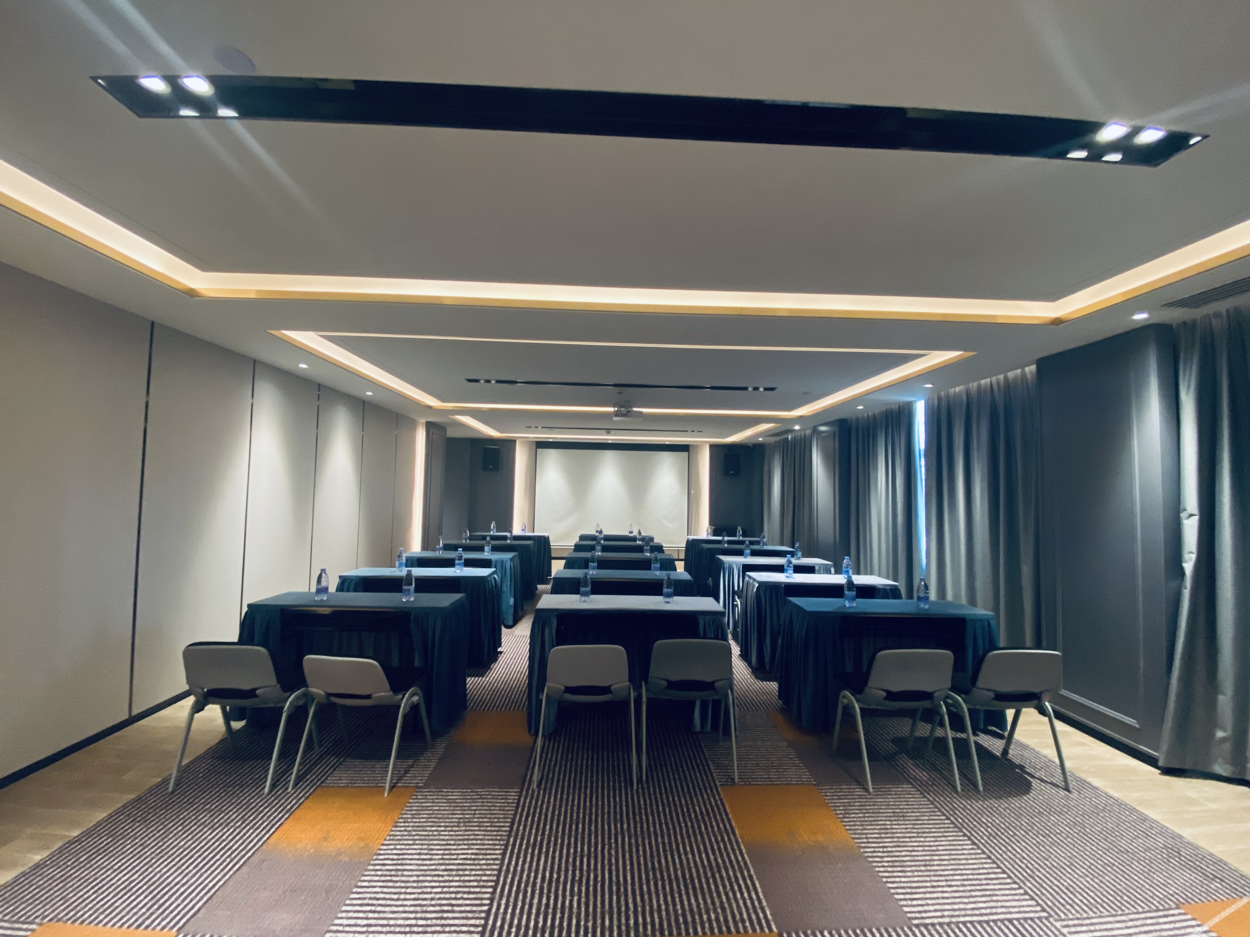 GTComfort Premier Hotel (Nanning Guangxi University Zoo Subway Station) 3*