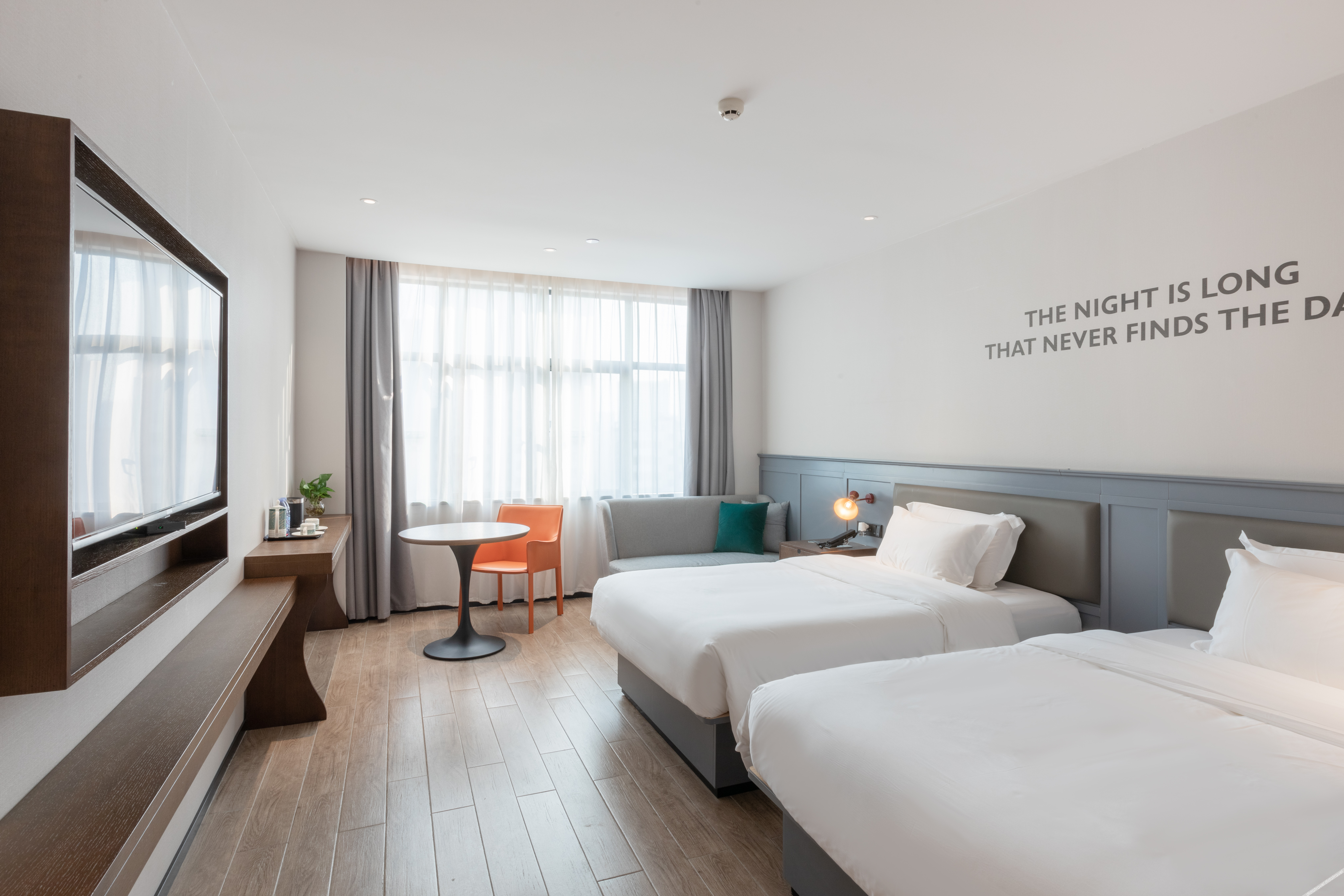 GTComfort Premier Hotel (Nanning Guangxi University Zoo Subway Station) 3*
