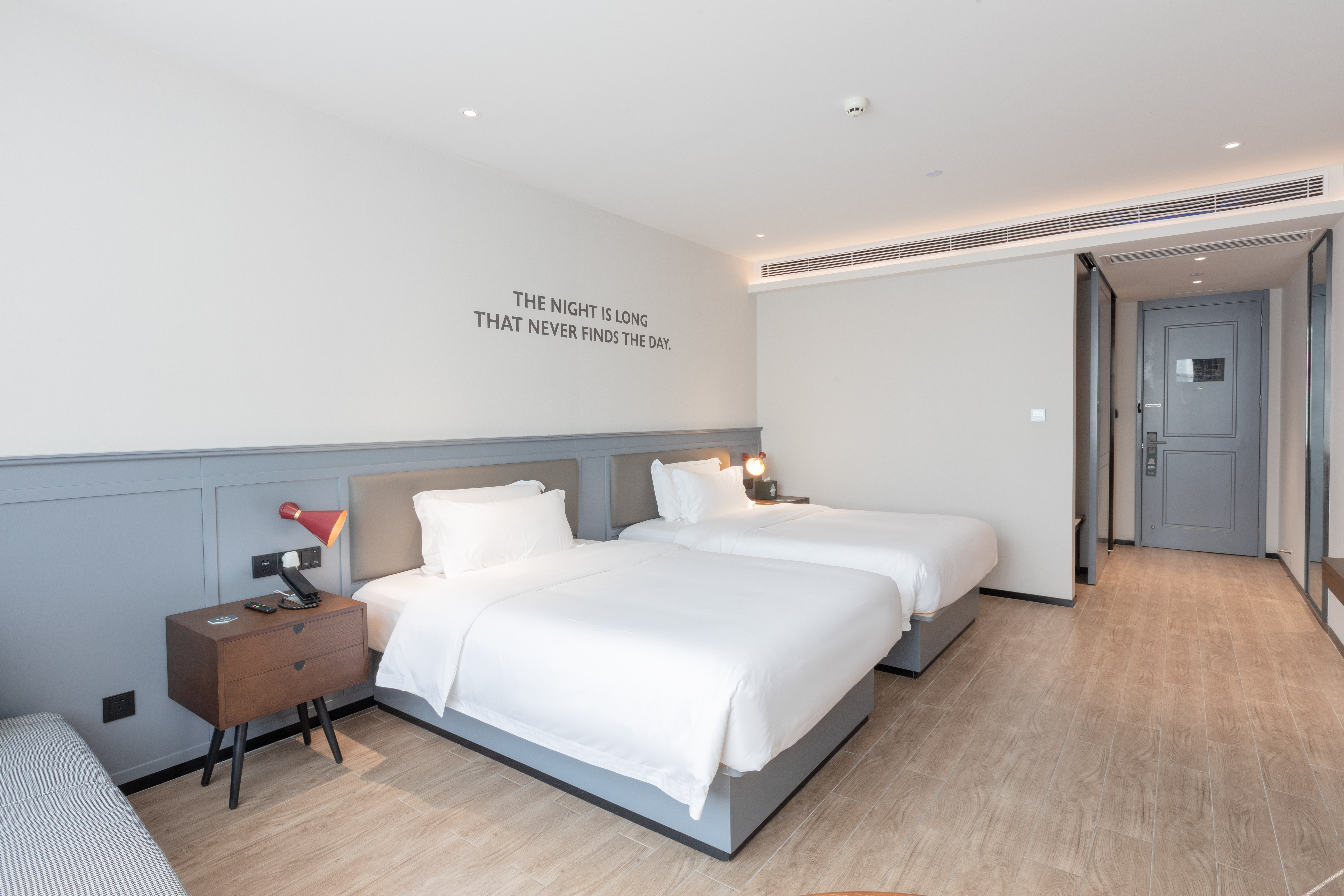 GTComfort Premier Hotel (Nanning Guangxi University Zoo Subway Station) 3*