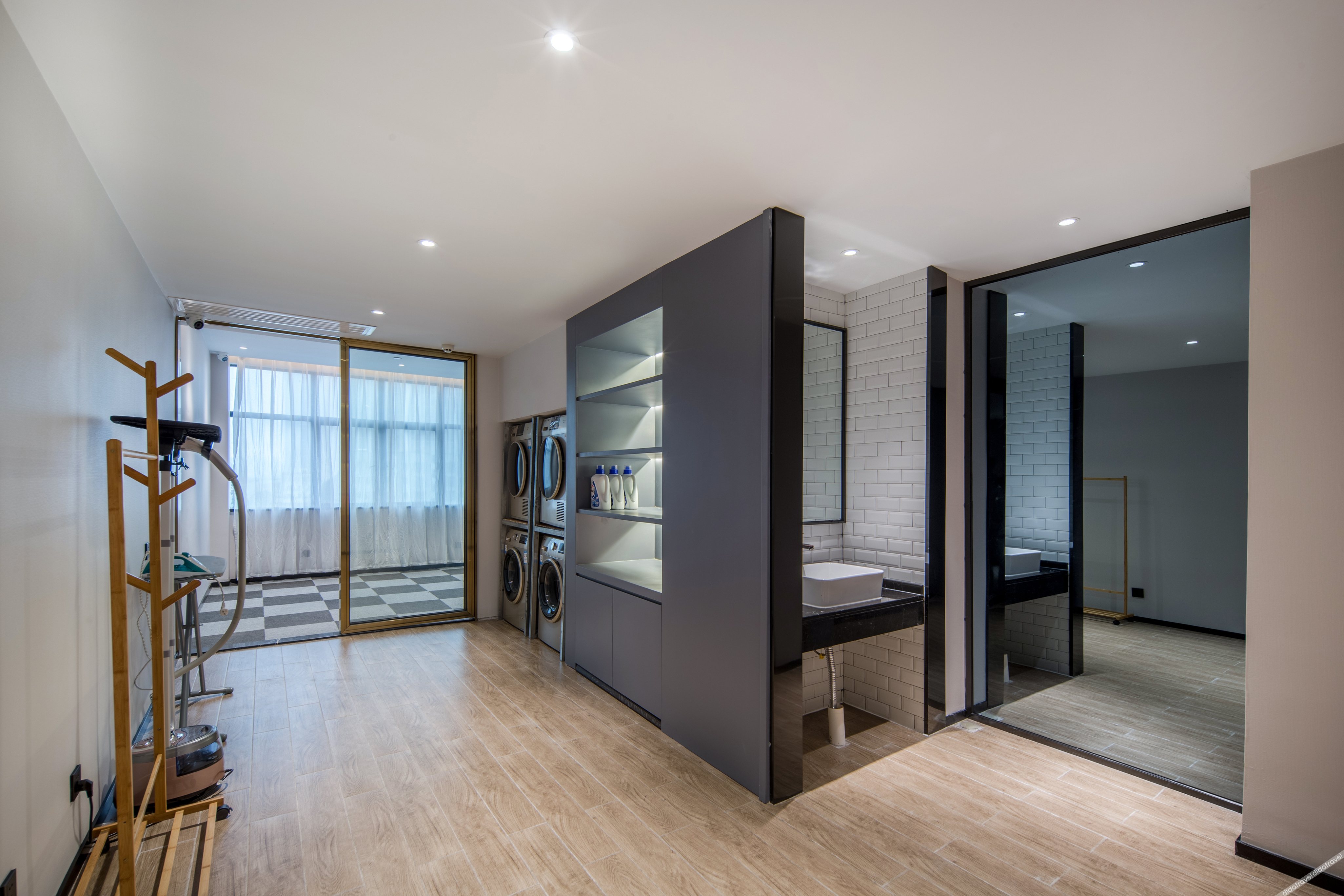 GTComfort Premier Hotel (Nanning Guangxi University Zoo Subway Station) 3*