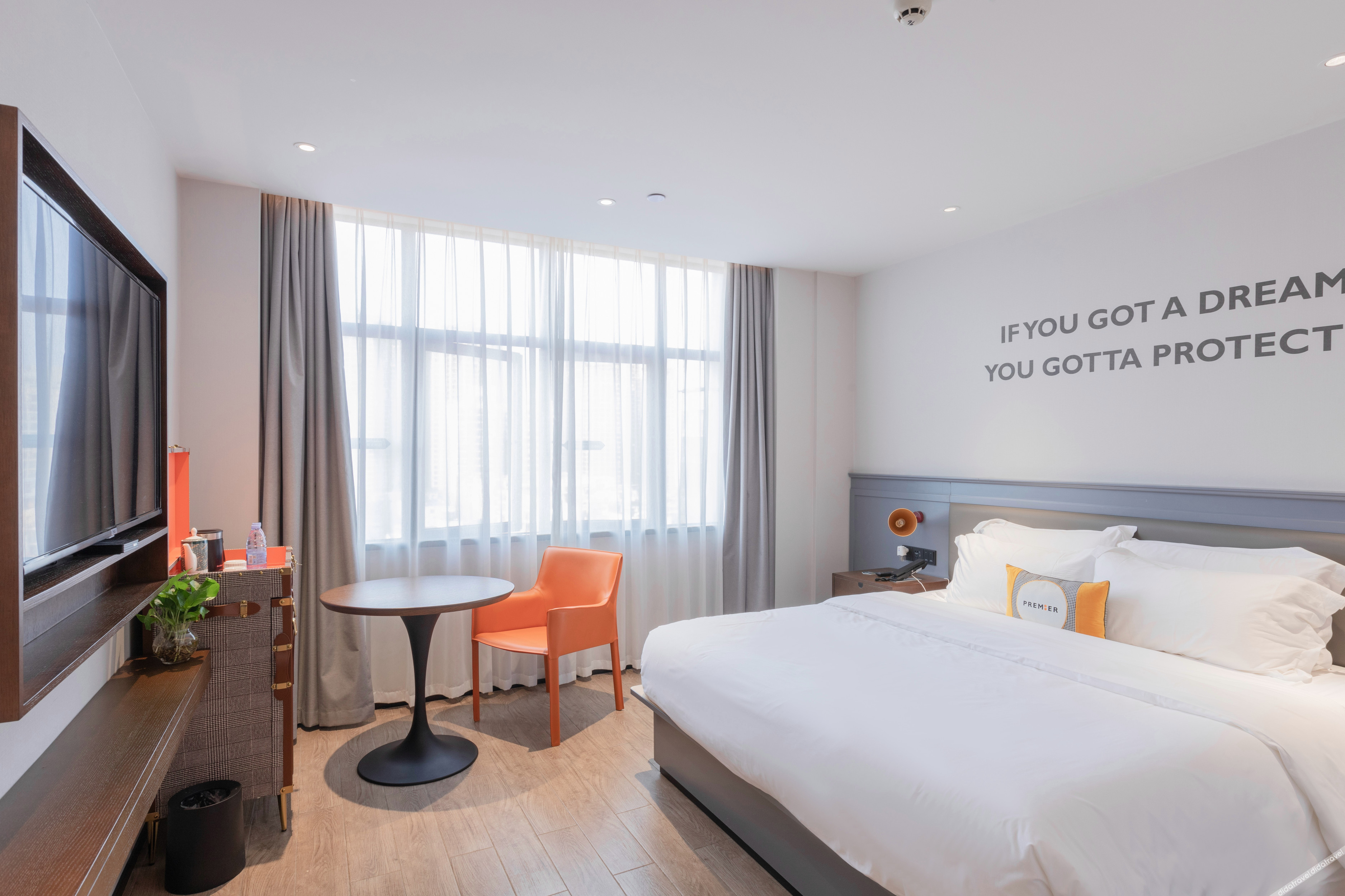 GTComfort Premier Hotel (Nanning Guangxi University Zoo Subway Station) 3*