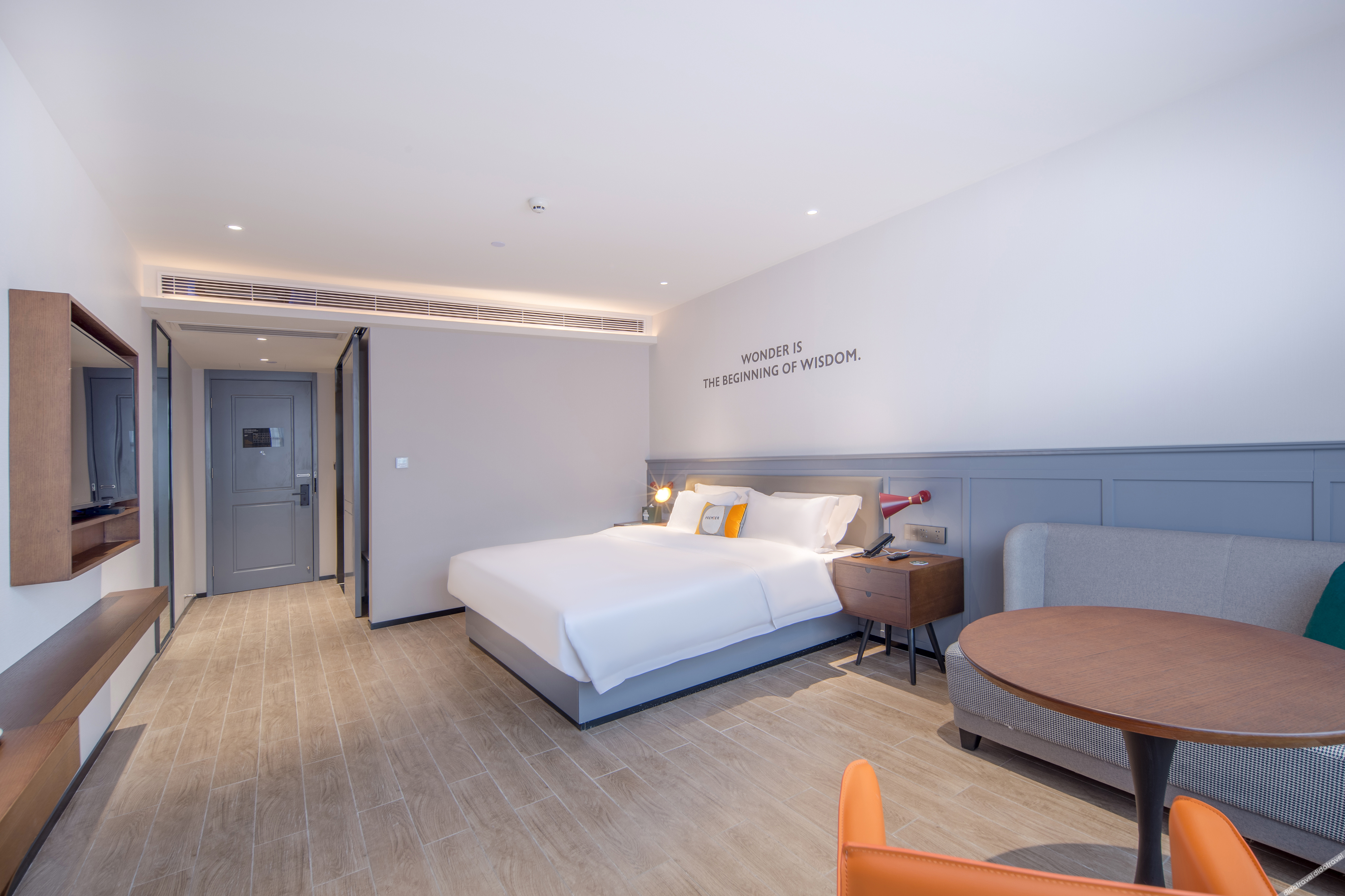 GTComfort Premier Hotel (Nanning Guangxi University Zoo Subway Station) 3*