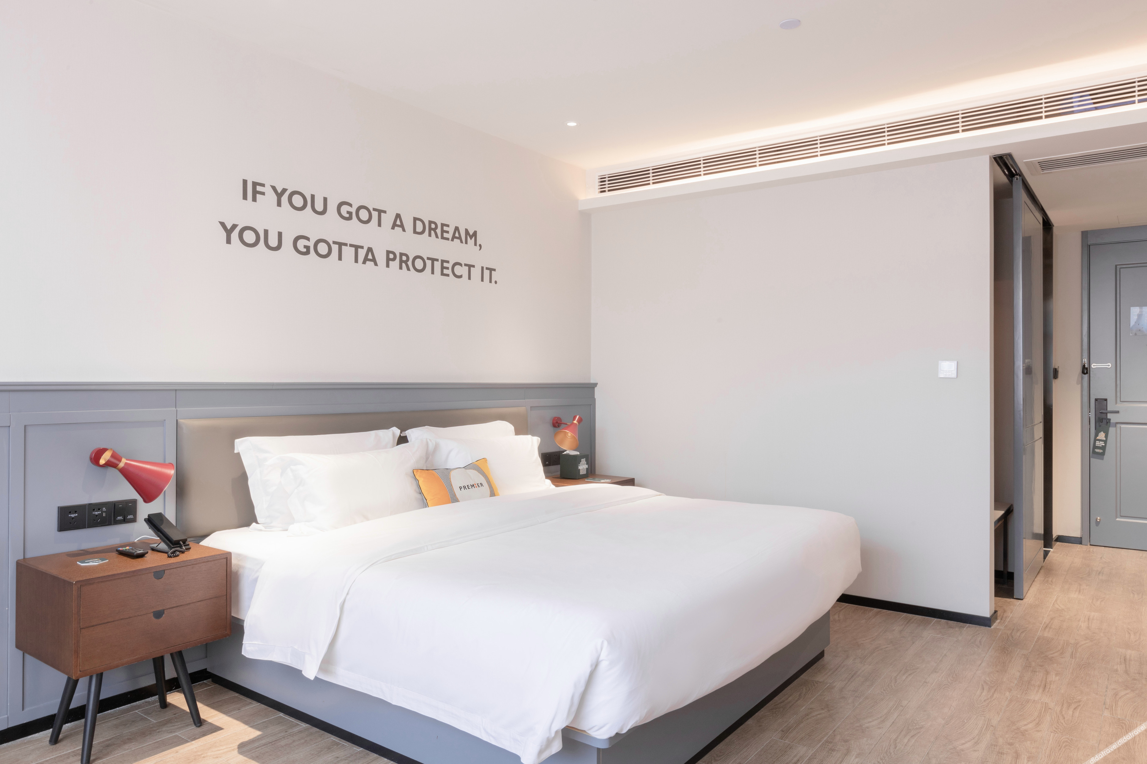 GTComfort Premier Hotel (Nanning Guangxi University Zoo Subway Station) 3*