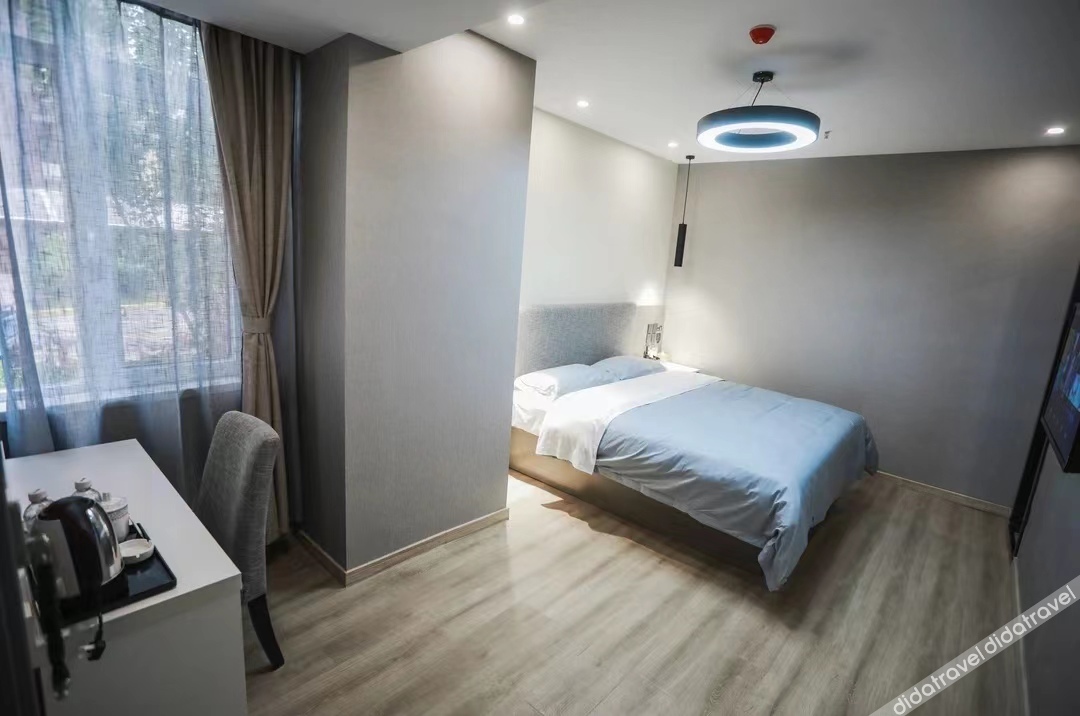 City 118 Select (Tianjin Xiqing Xinkouzhen Shop) 2*