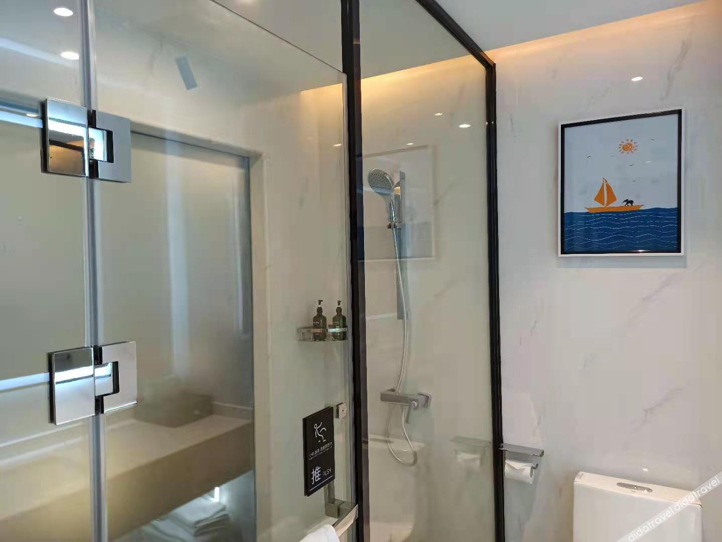 Berman Hotel (Nanning Anji Xijin Metro Station) 3*