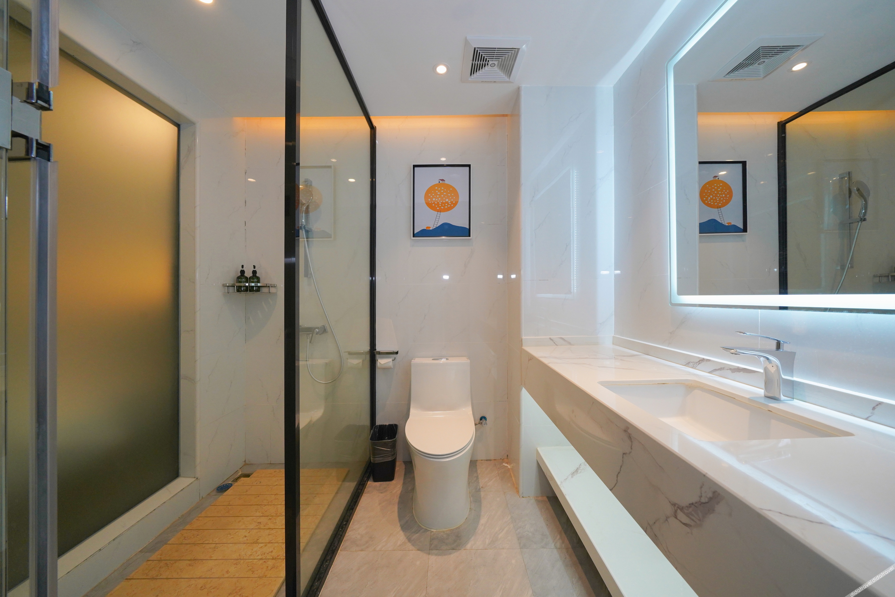 Berman Hotel (Nanning Anji Xijin Metro Station) 3*