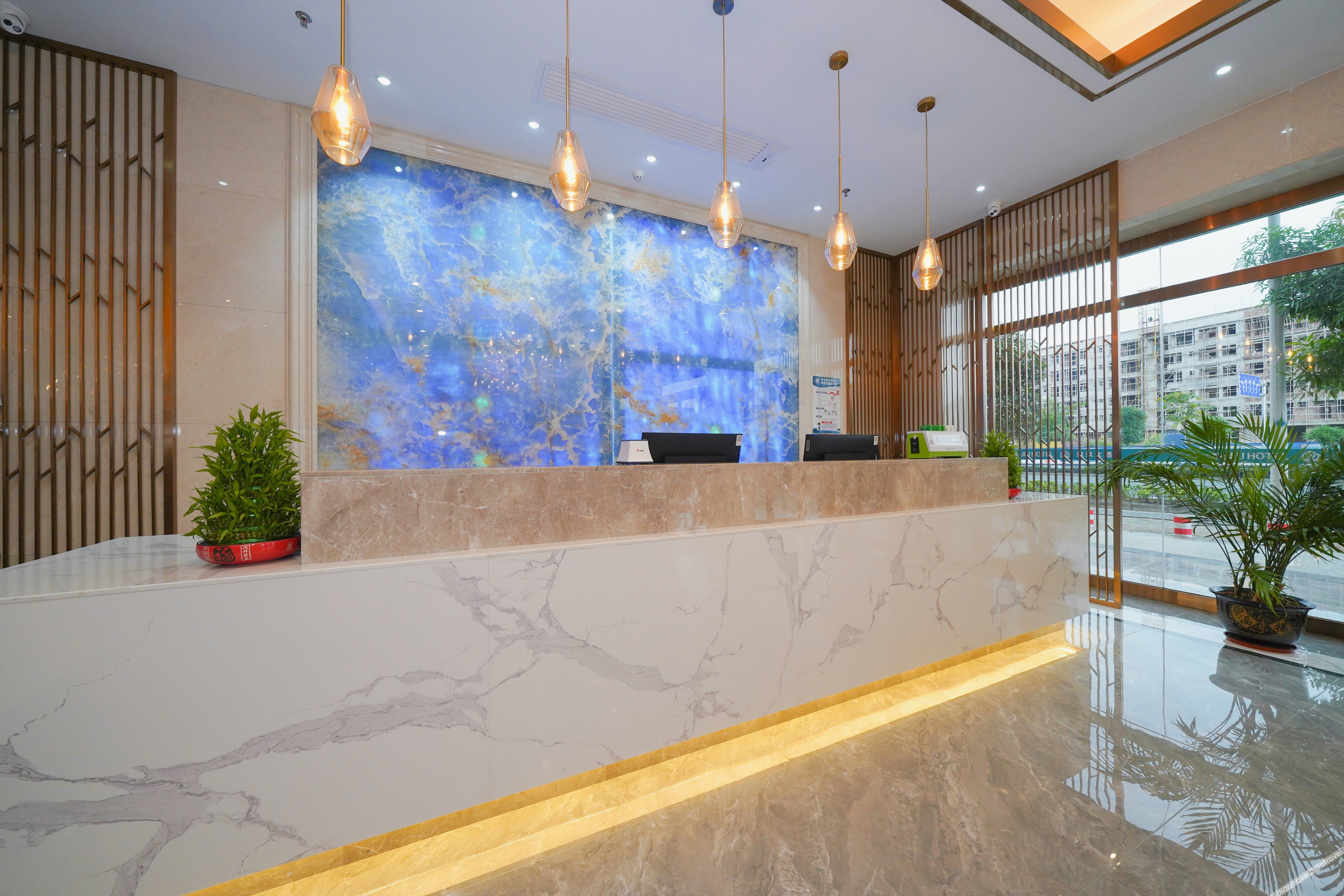 Berman Hotel (Nanning Anji Xijin Metro Station) 3*