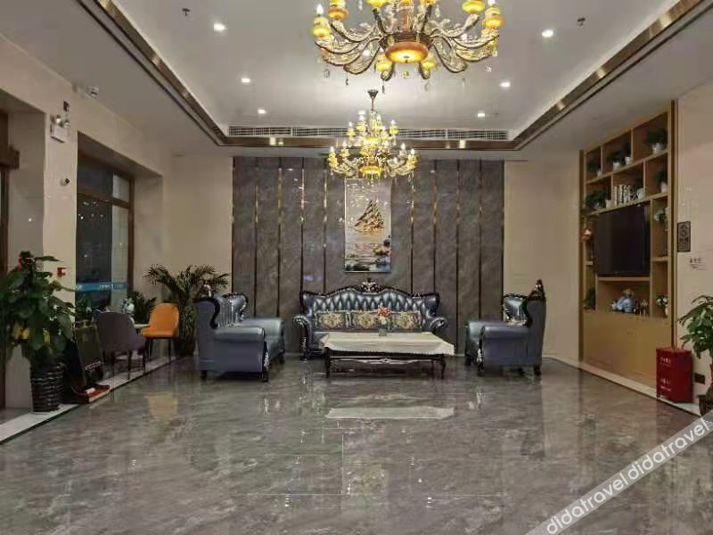 Berman Hotel (Nanning Anji Xijin Metro Station) 3*