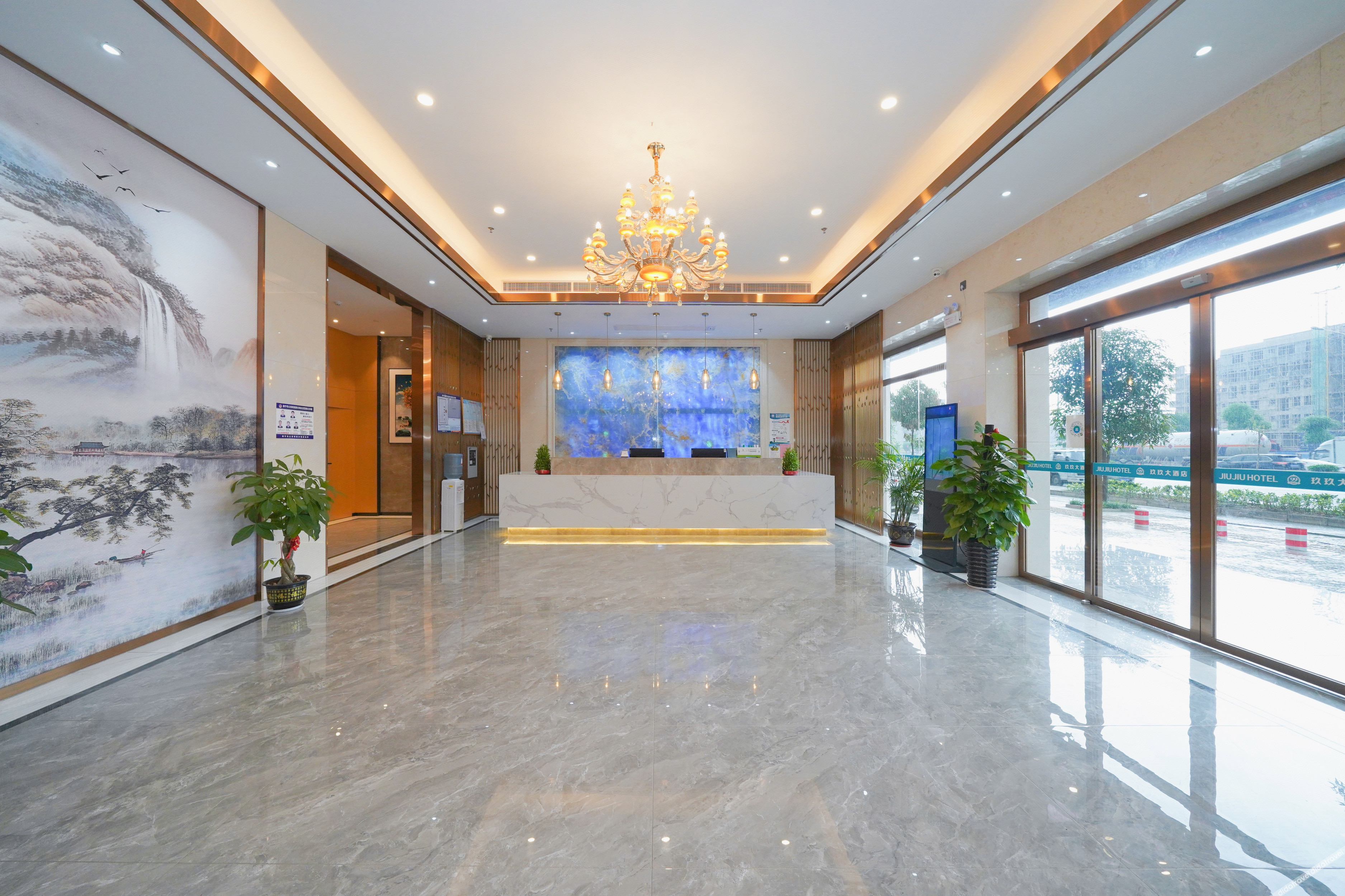 Berman Hotel (Nanning Anji Xijin Metro Station) 3*