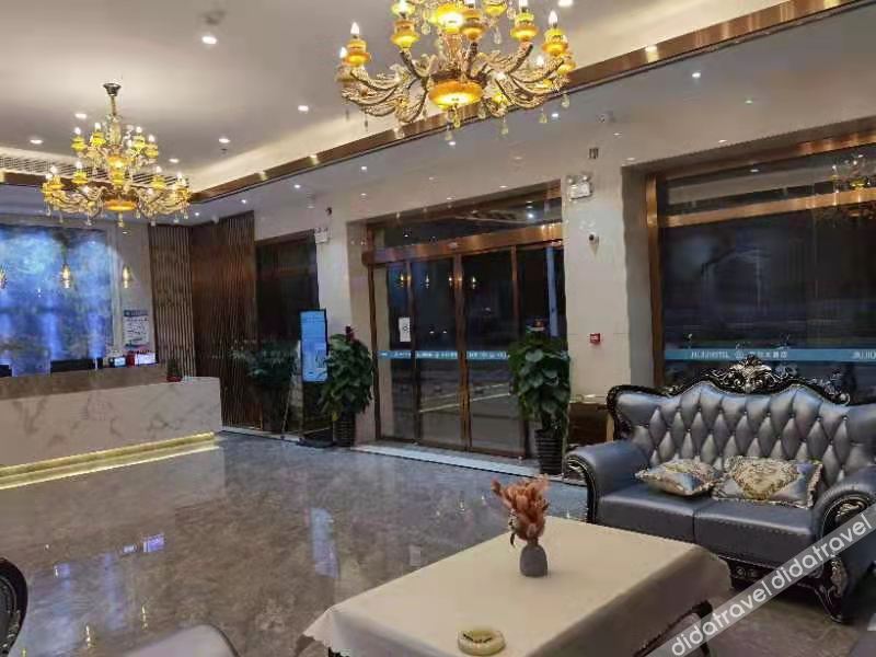 Berman Hotel (Nanning Anji Xijin Metro Station) 3*