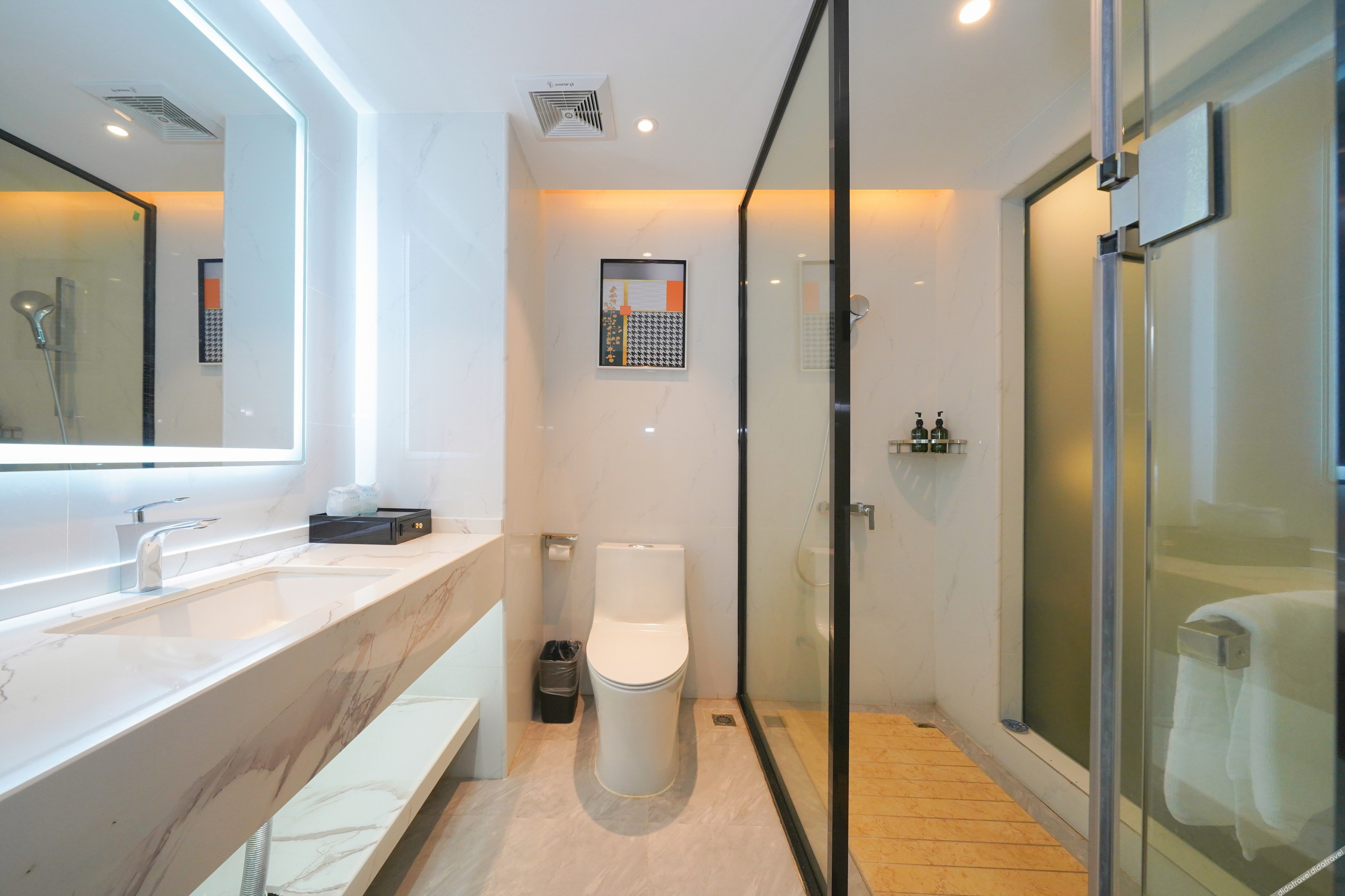 Berman Hotel (Nanning Anji Xijin Metro Station) 3*