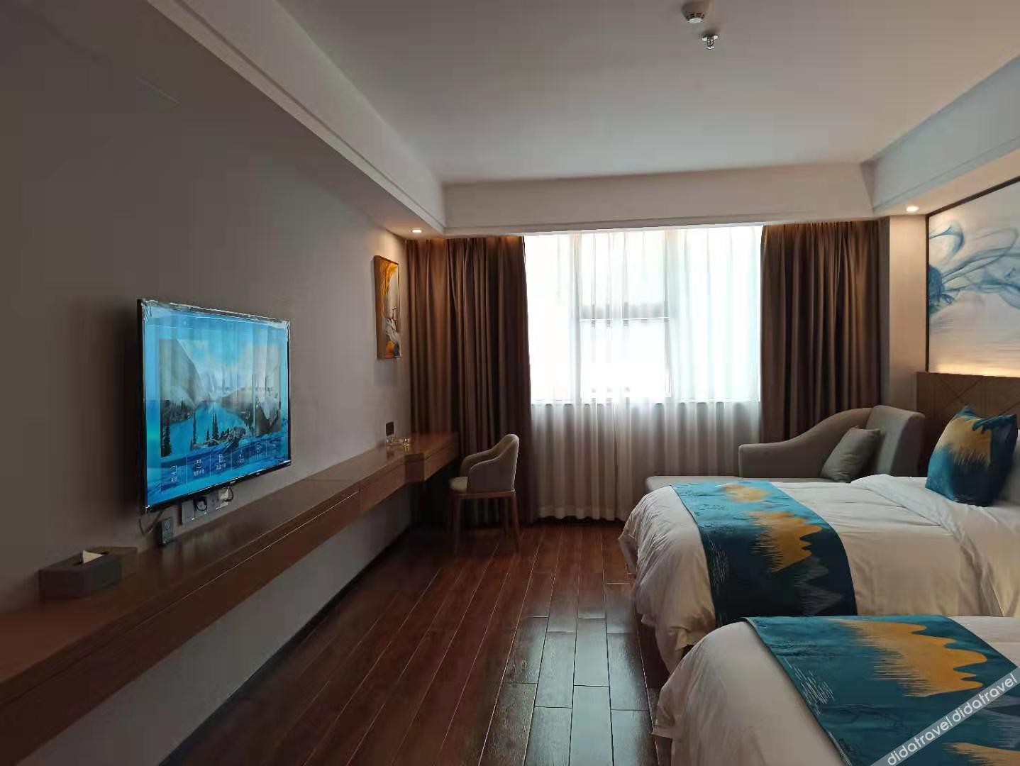 Berman Hotel (Nanning Anji Xijin Metro Station) 3*