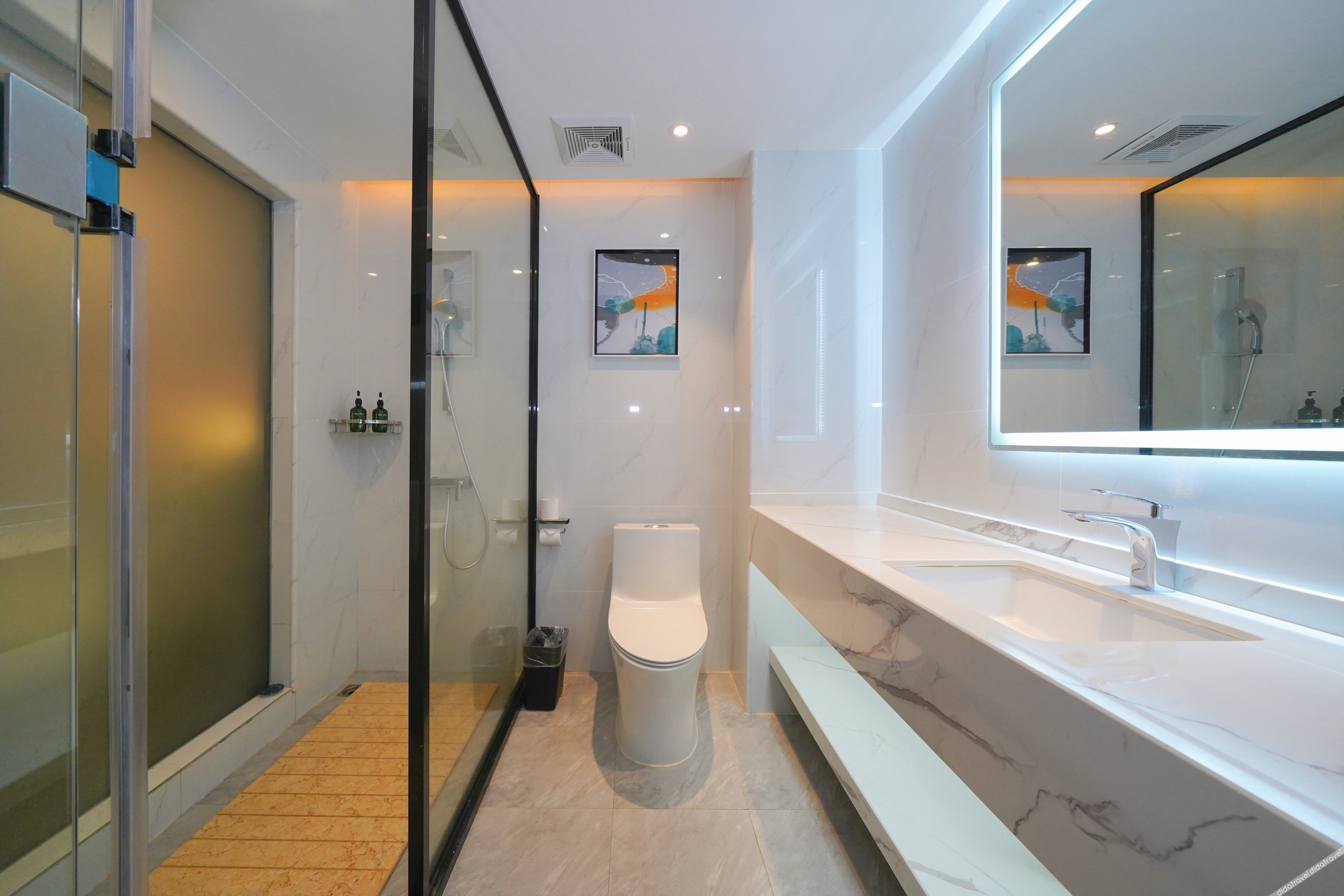 Berman Hotel (Nanning Anji Xijin Metro Station) 3*
