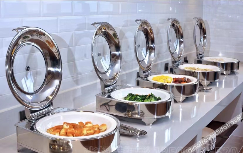 Echarm Hotel (Dongguan Guoji Qichecheng Lanqiuzhongxin) 3*