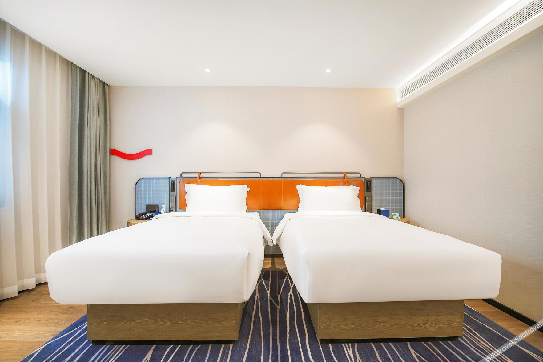 Echarm Hotel (Jishoushi Government Qianzhou Ancient City) 3*