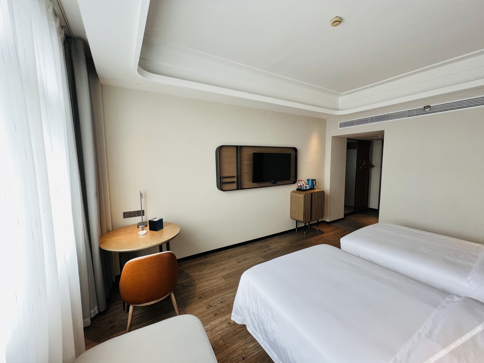 Echarm Hotel (Jishoushi Government Qianzhou Ancient City) 3*