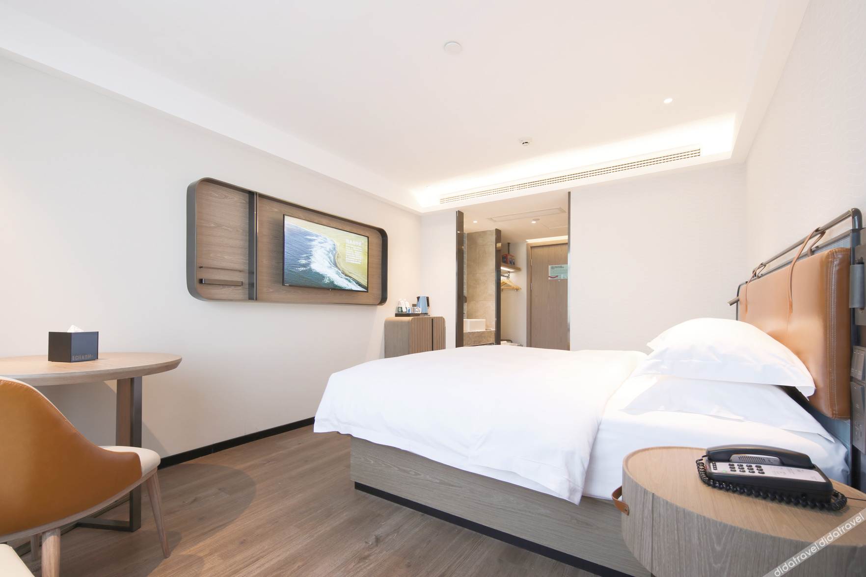 Echarm Hotel (Jishoushi Government Qianzhou Ancient City) 3*