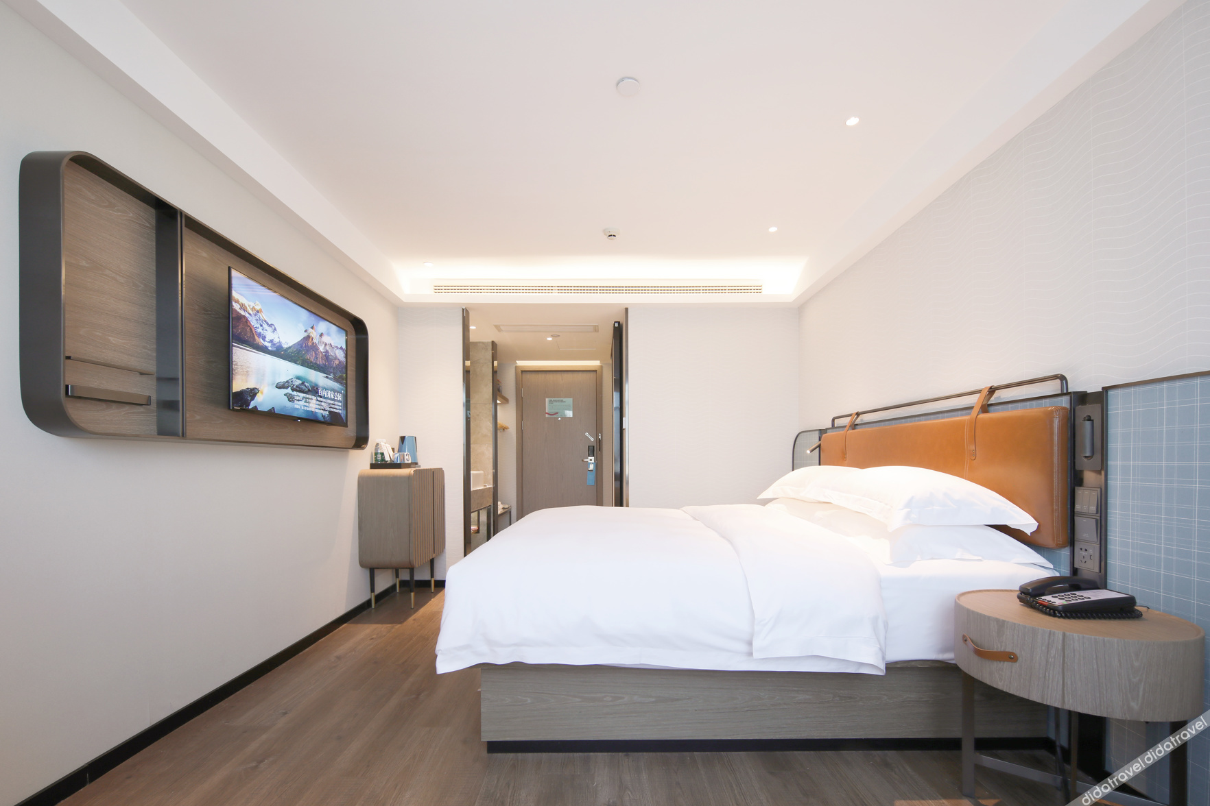 Echarm Hotel (Jishoushi Government Qianzhou Ancient City) 3*