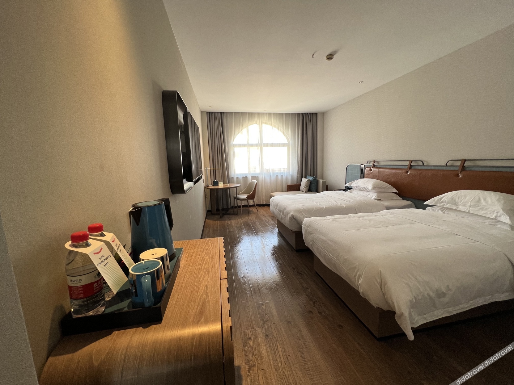 Echarm Hotel (Jishoushi Government Qianzhou Ancient City) 3*