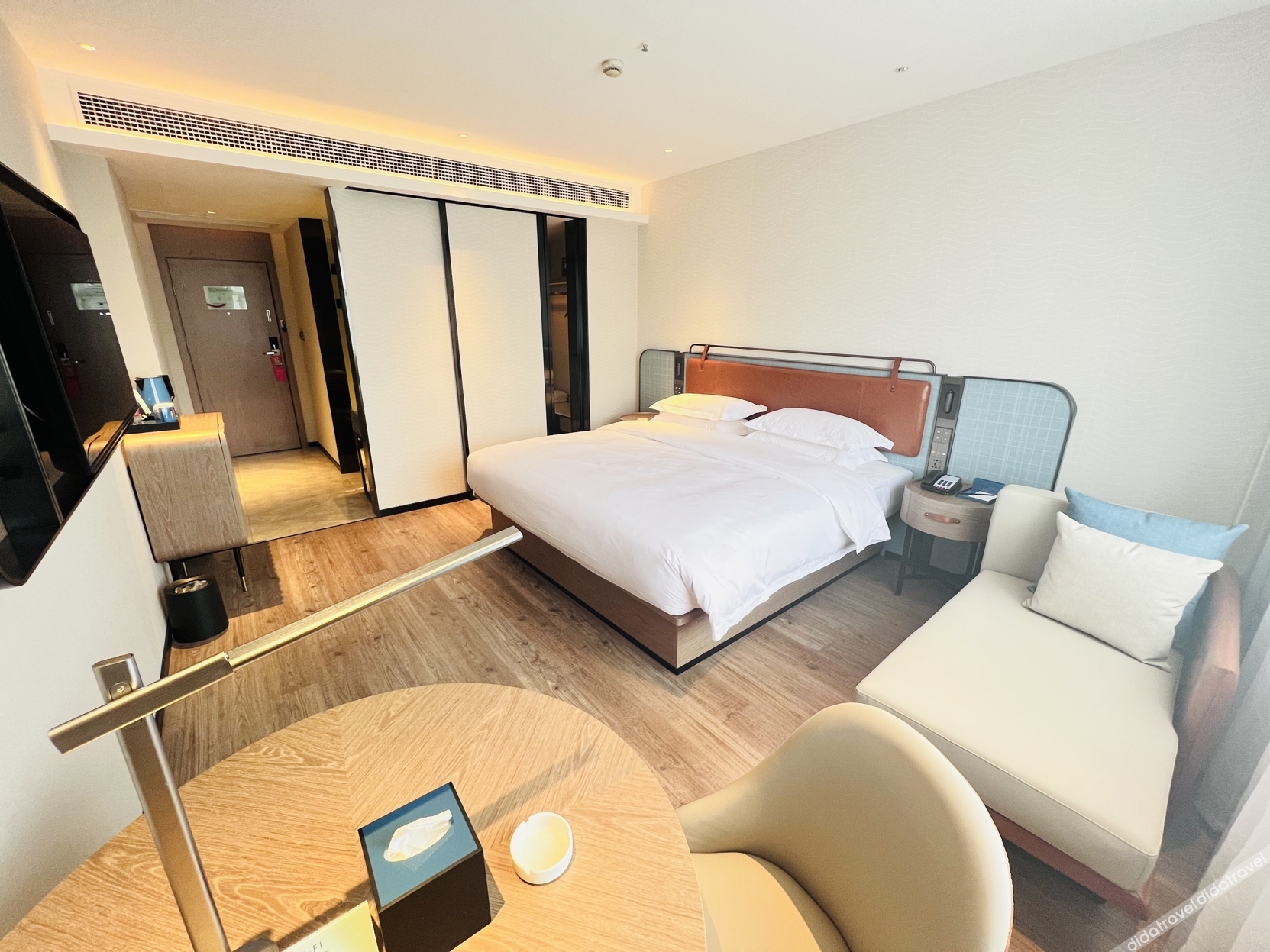 Echarm Hotel (Jishoushi Government Qianzhou Ancient City) 3*