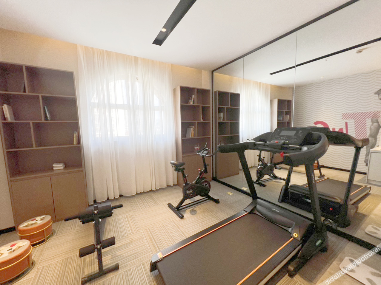 Echarm Hotel (Jishoushi Government Qianzhou Ancient City) 3*