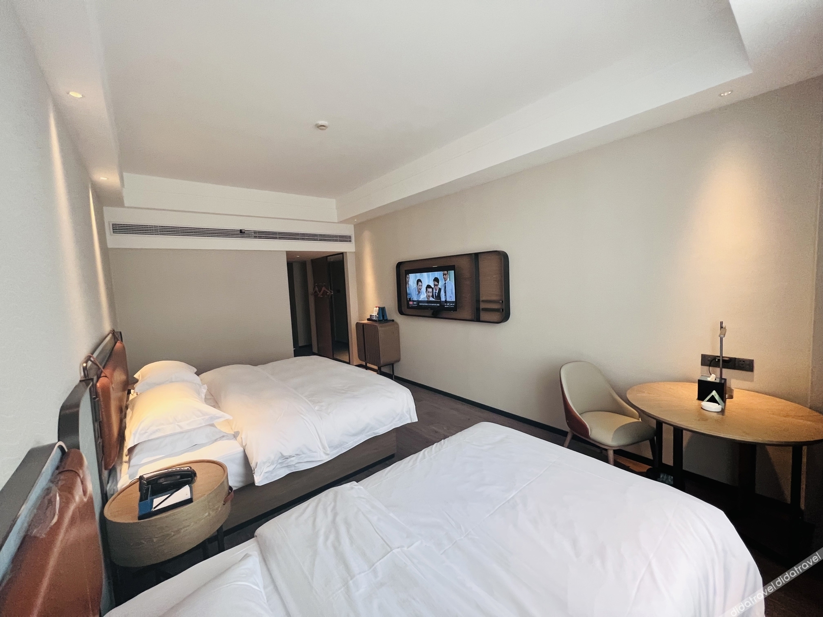 Echarm Hotel (Jishoushi Government Qianzhou Ancient City) 3*