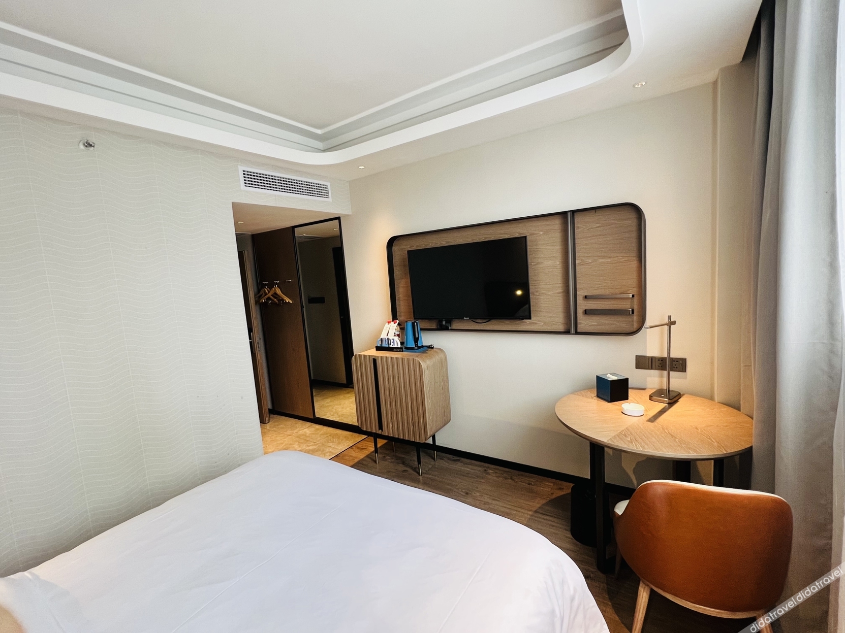 Echarm Hotel (Jishoushi Government Qianzhou Ancient City) 3*