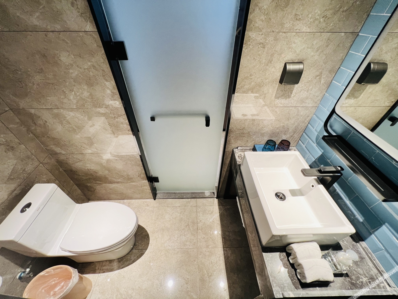 Echarm Hotel (Jishoushi Government Qianzhou Ancient City) 3*