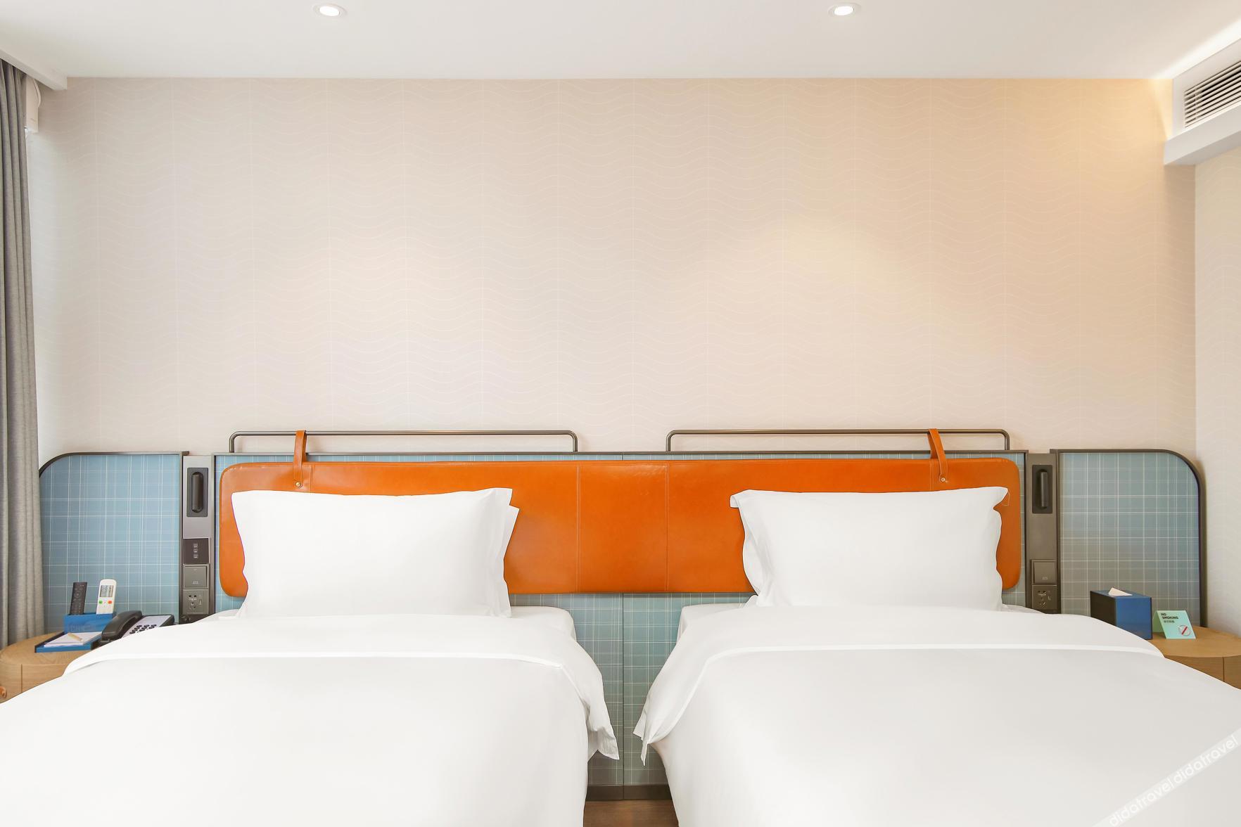 Echarm Hotel (Jishoushi Government Qianzhou Ancient City) 3*