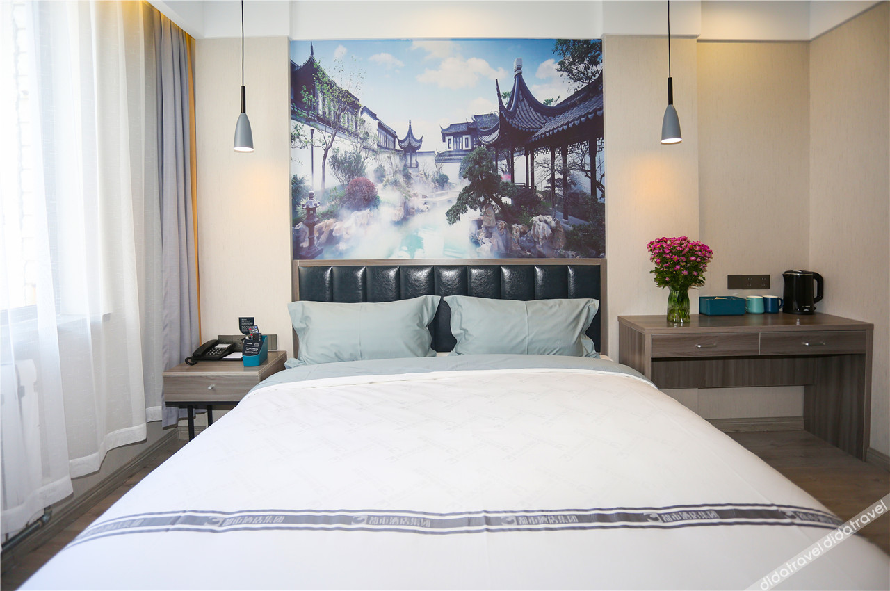 City 118 Select Hotel (Jinan Zhangqiu harmony Plaza store) 2*