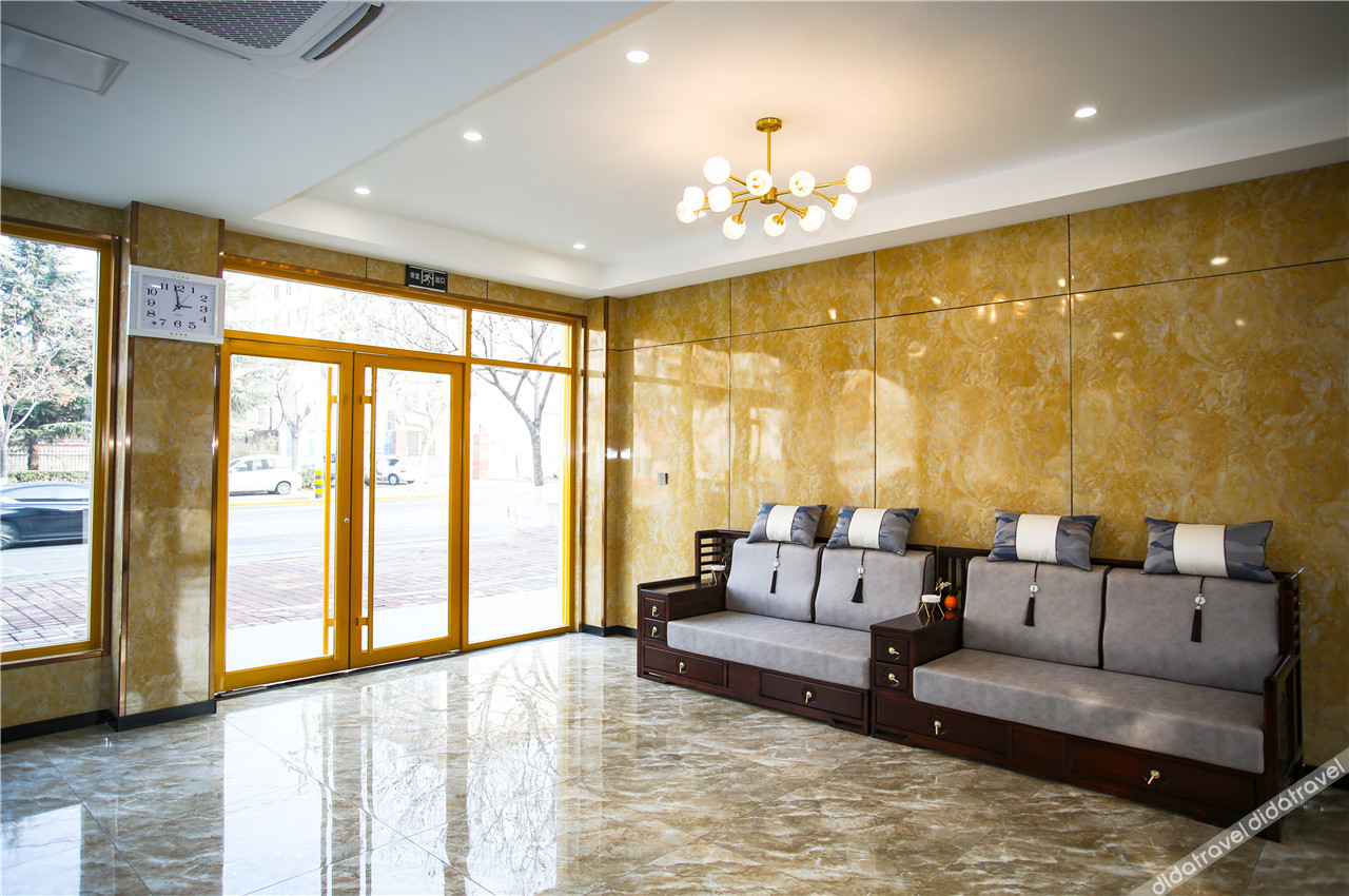 City 118 Select Hotel (Jinan Zhangqiu harmony Plaza store) 2*