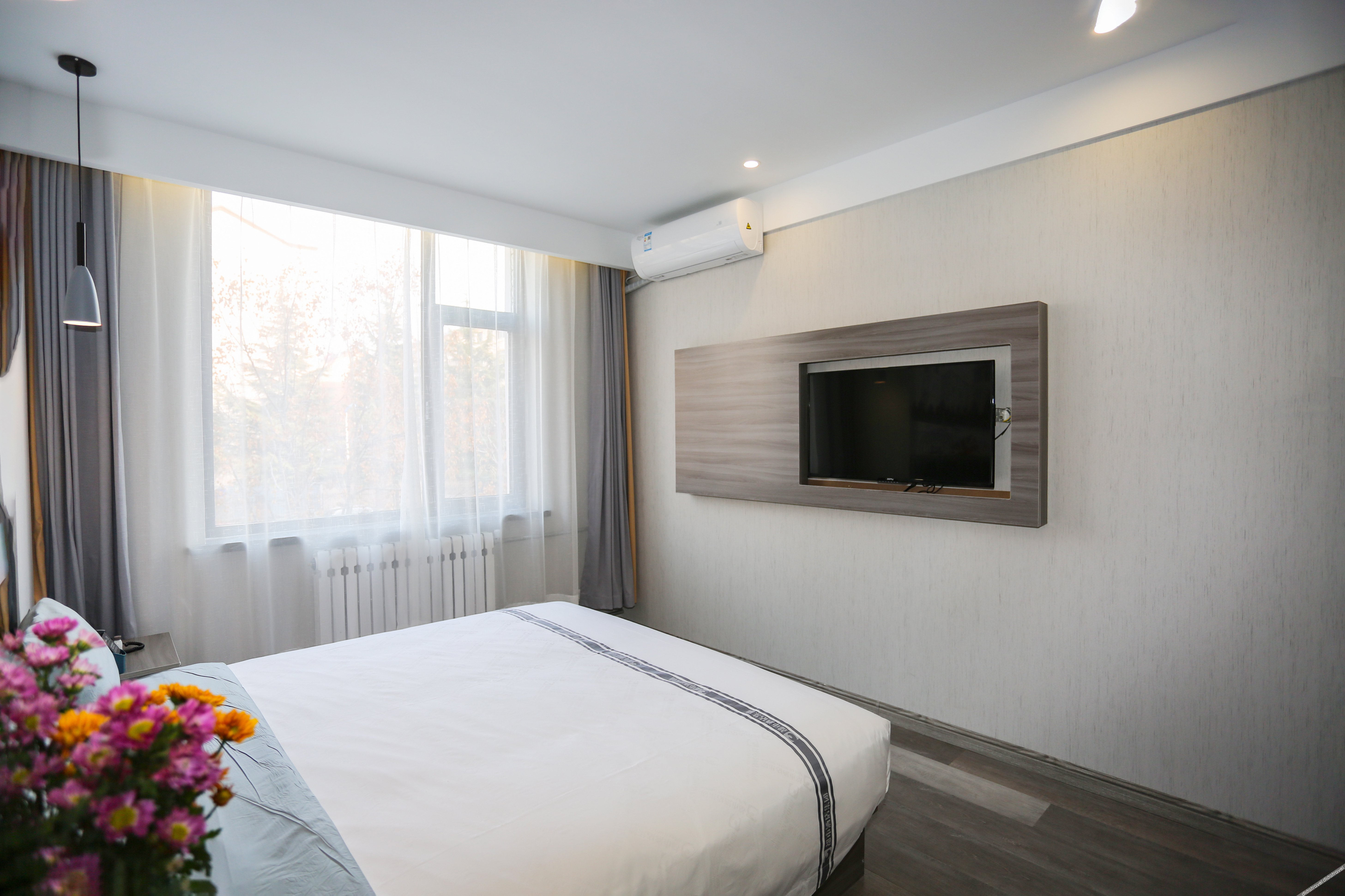 City 118 Select Hotel (Jinan Zhangqiu harmony Plaza store) 2*