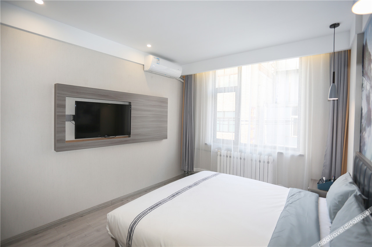 City 118 Select Hotel (Jinan Zhangqiu harmony Plaza store) 2*