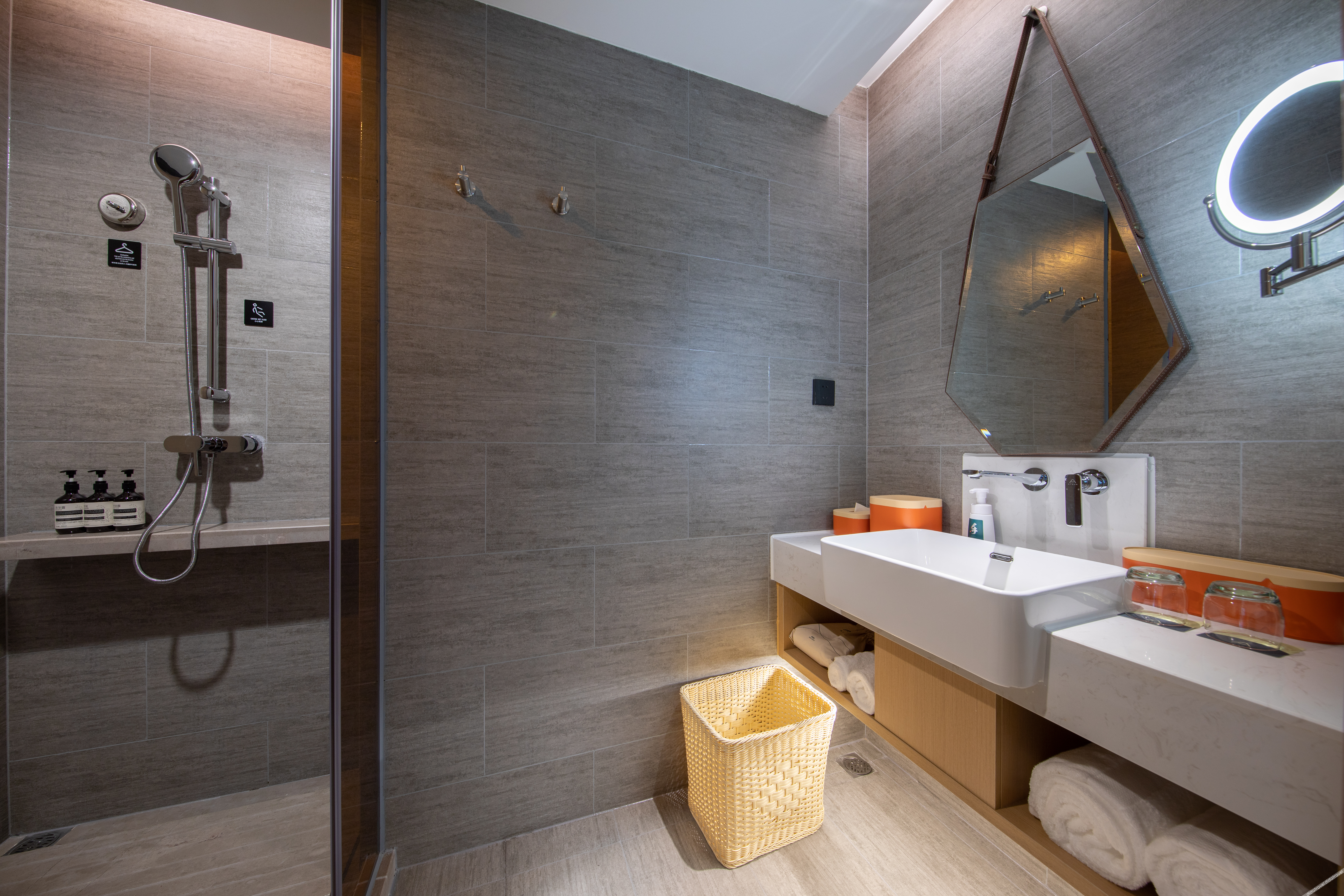 ATOUR HOTEL,Happy Avenue, Shunde OCT Harbour Branch, Foshan 4*