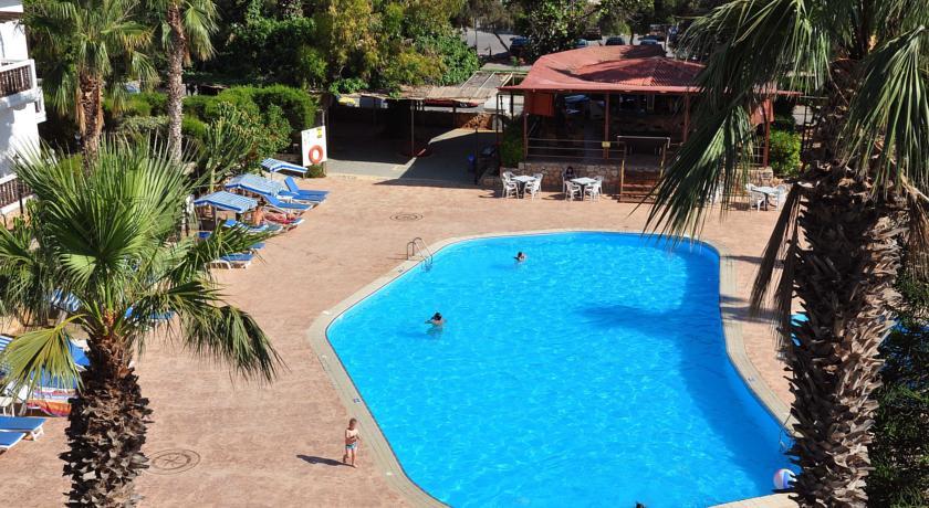 Lysithea Hotel Apartments 3*