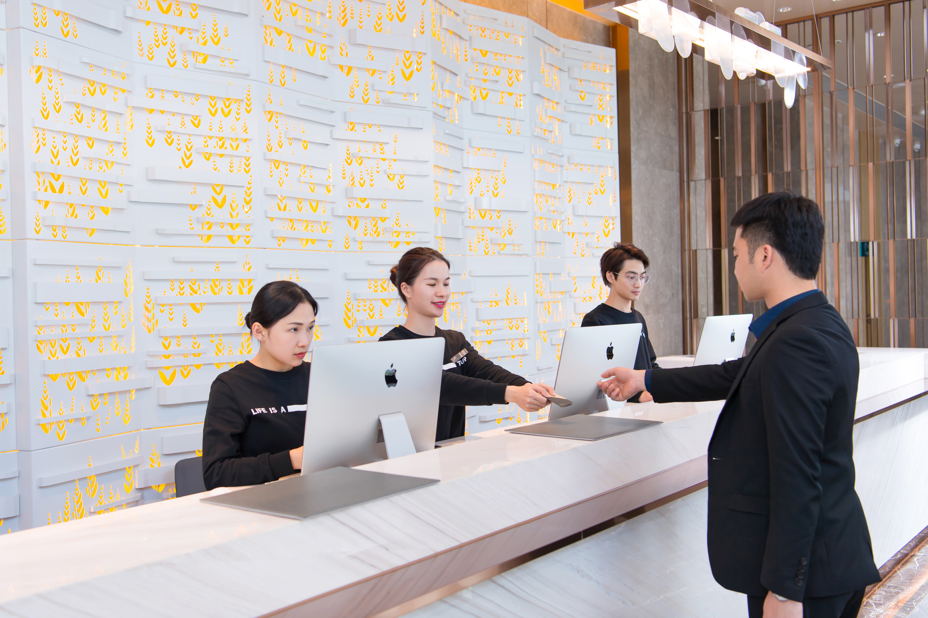 Atour Hotel Huizhou Zhongkai Tianyi City 4*