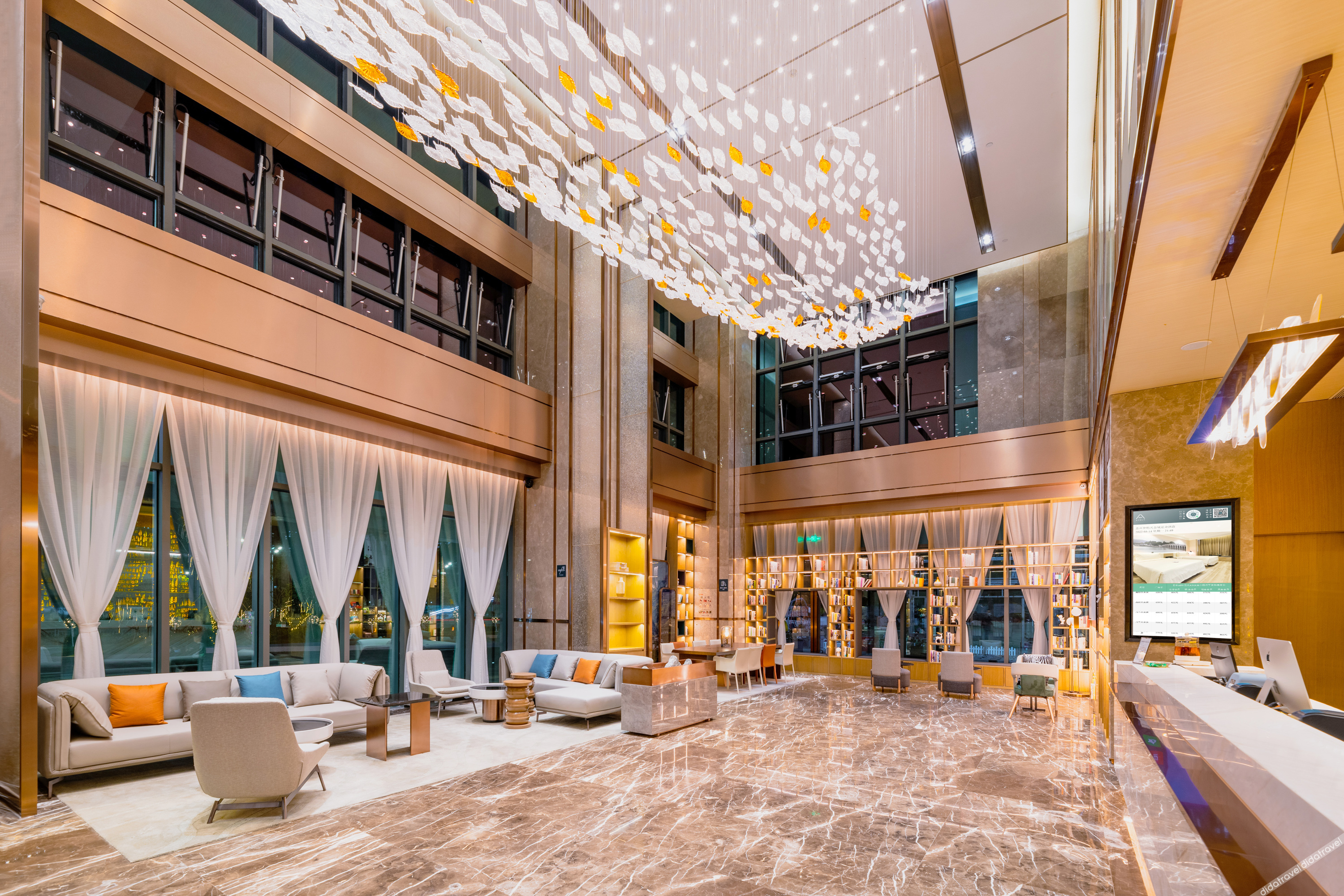 Atour Hotel Huizhou Zhongkai Tianyi City 4*