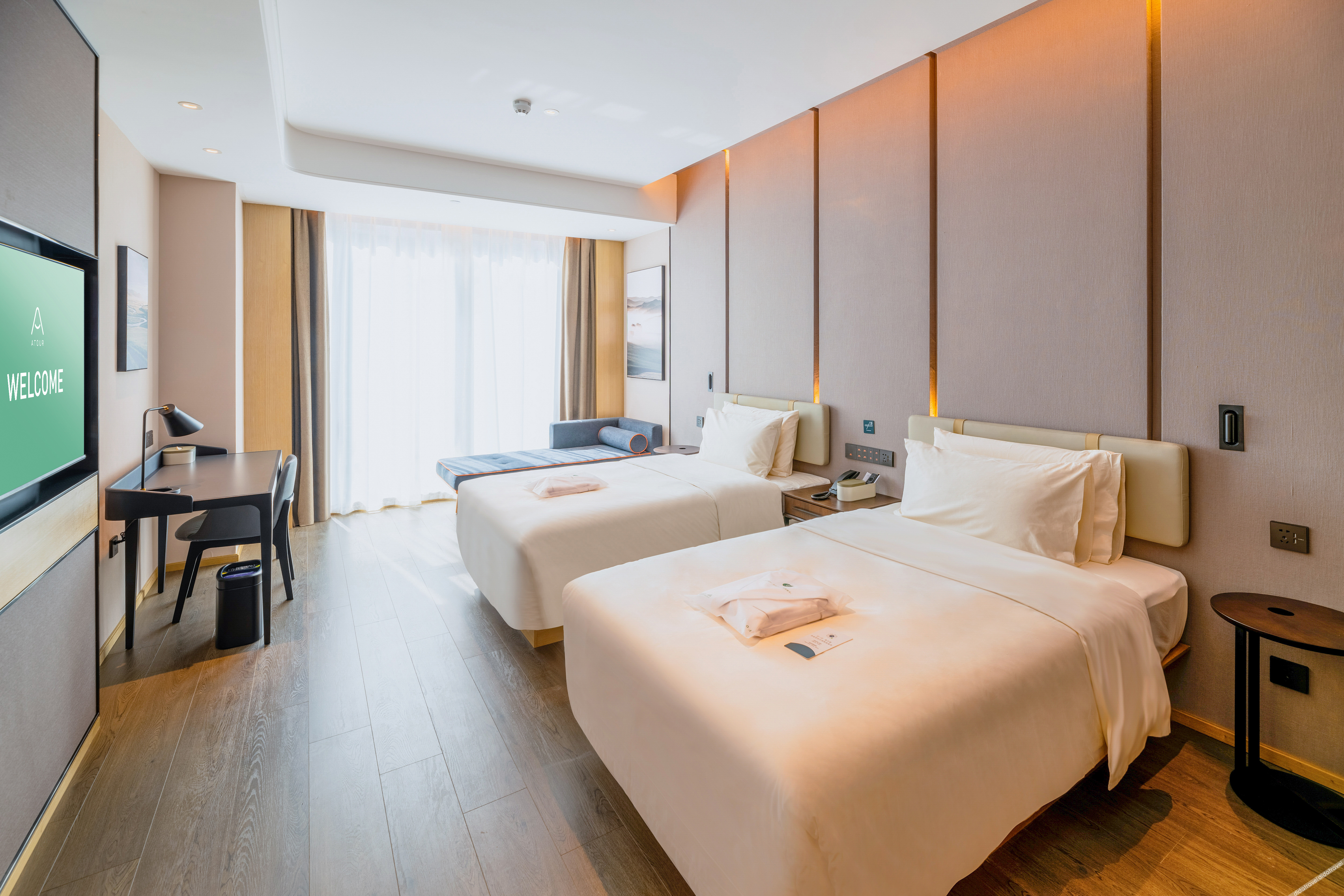 Atour Hotel Huizhou Zhongkai Tianyi City 4*