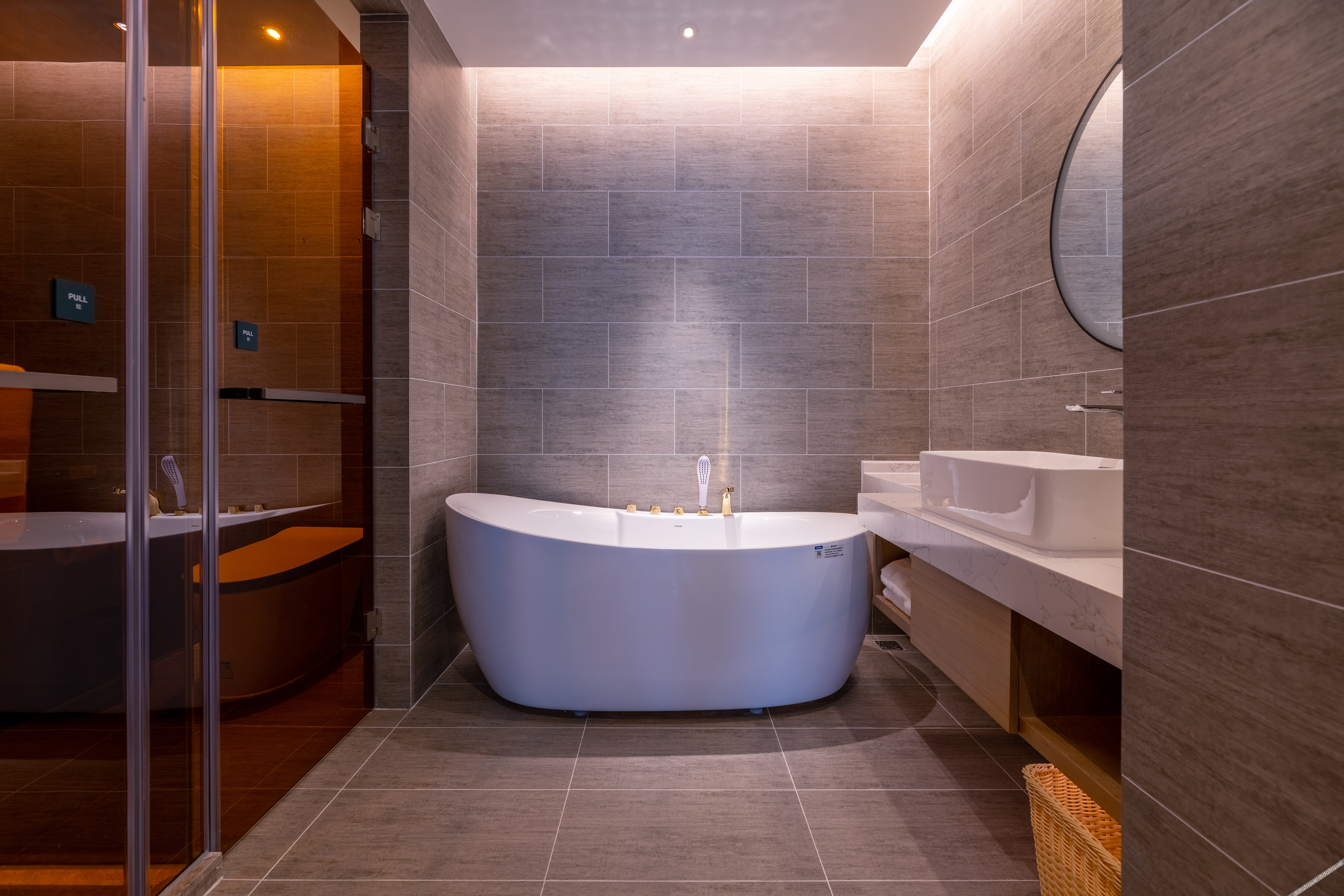 Atour Hotel Huizhou Zhongkai Tianyi City 4*
