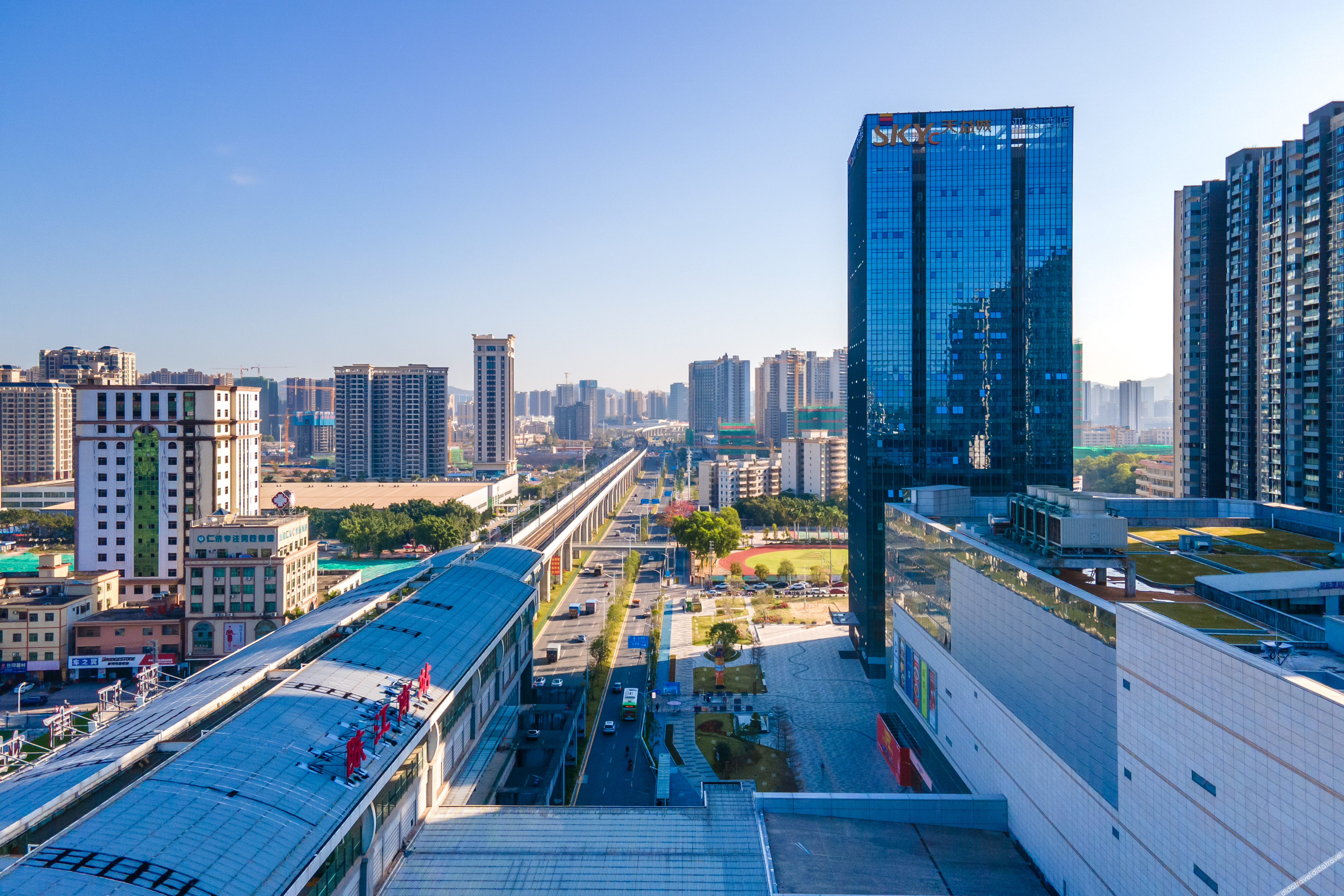 Atour Hotel Huizhou Zhongkai Tianyi City 4*