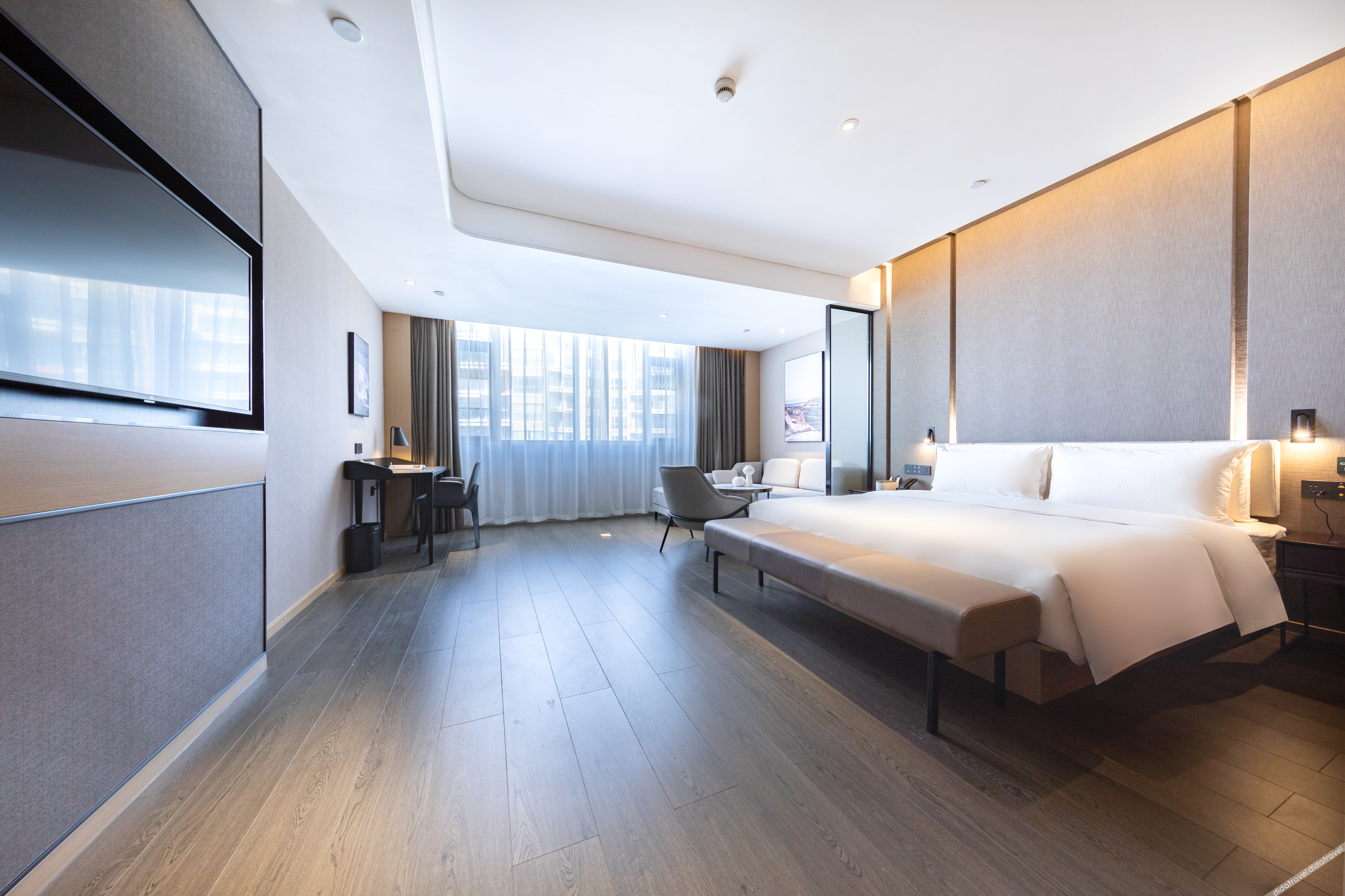 Days Inn by Wyndham Zhuhai Golden Bay Ocean Spring Resort 4*