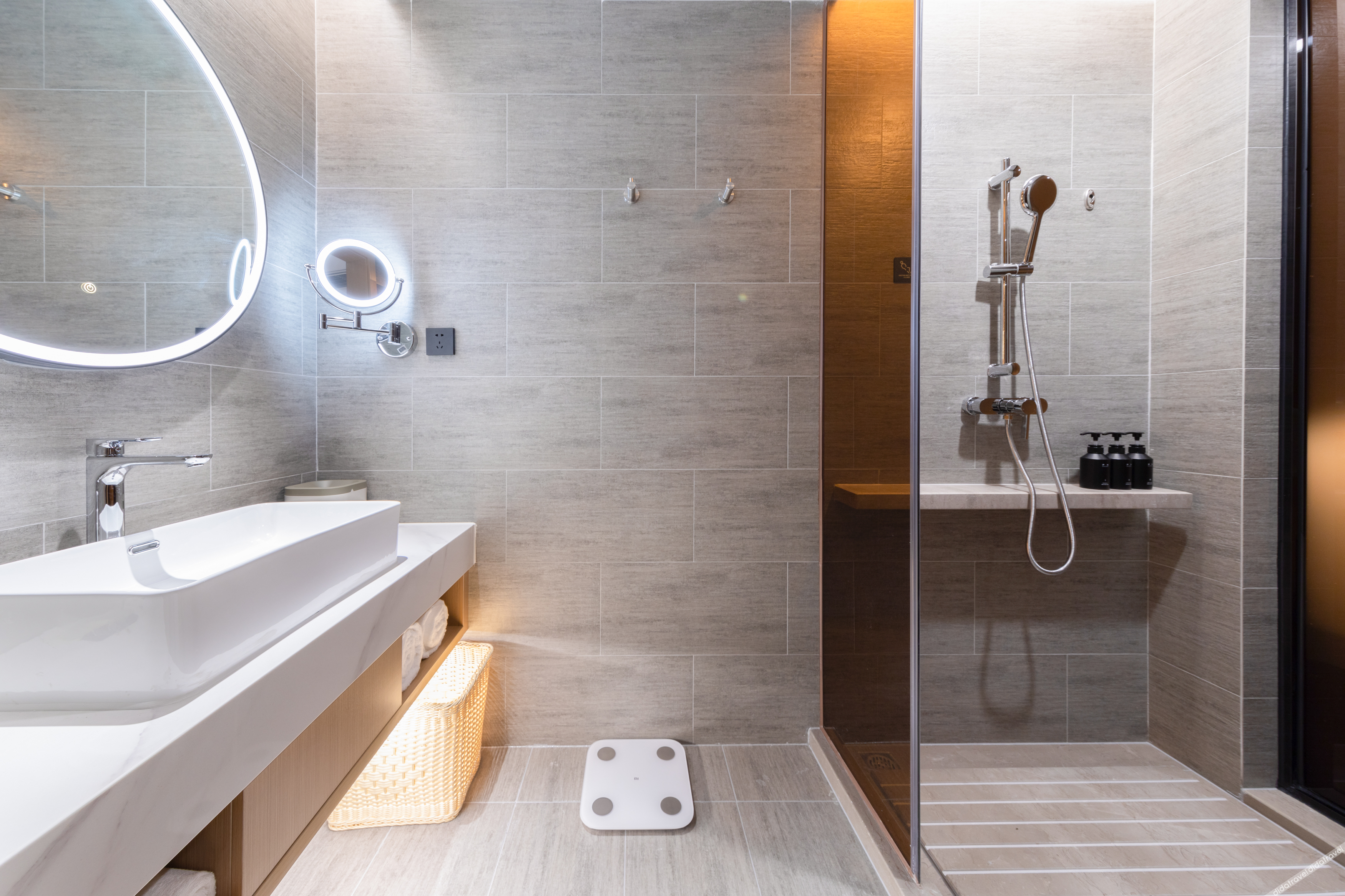 Days Inn by Wyndham Zhuhai Golden Bay Ocean Spring Resort 4*